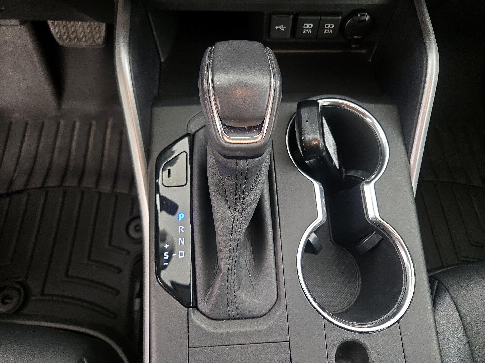 Thumbnail: 2020 Toyota Highlander - 17