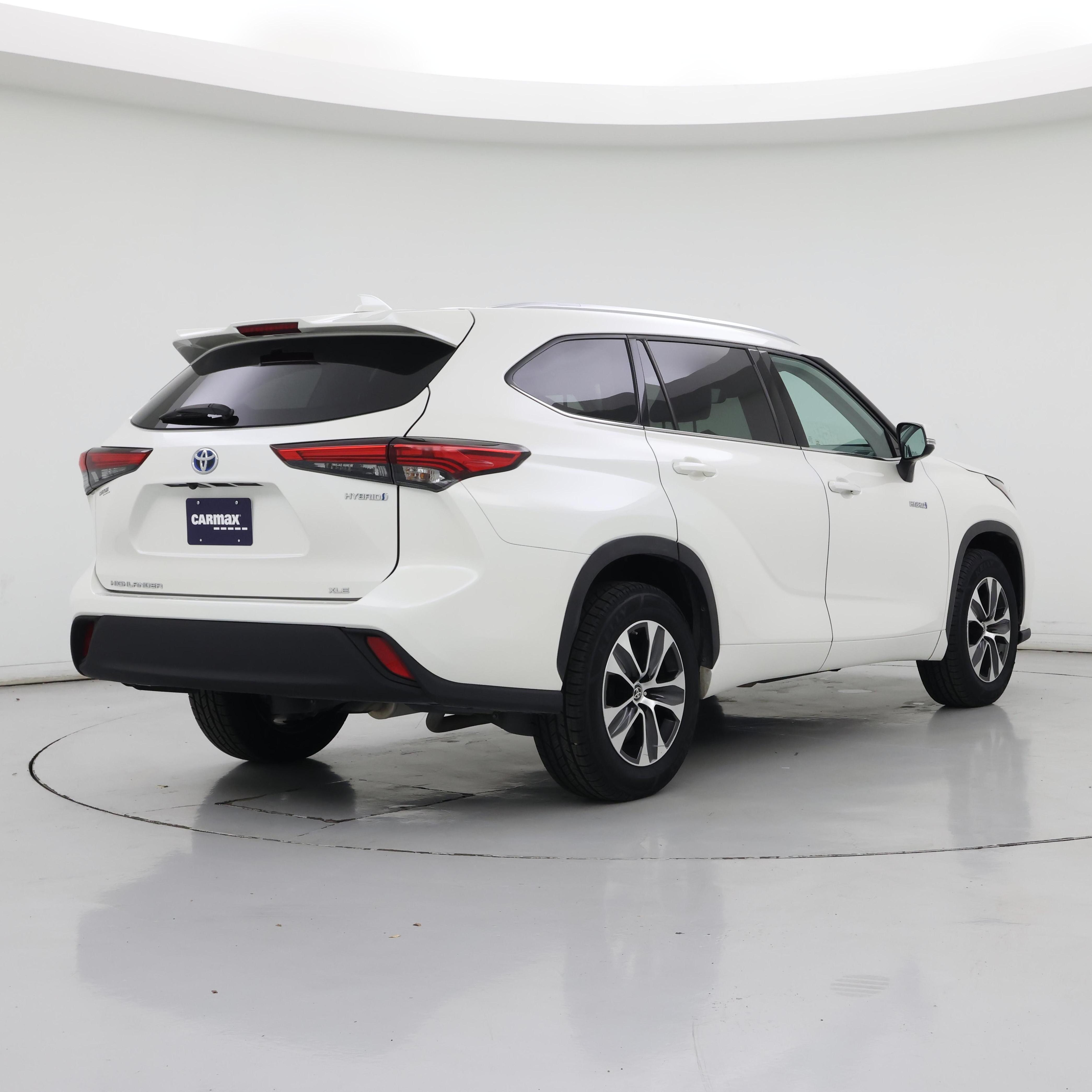 Thumbnail: 2020 Toyota Highlander - 8