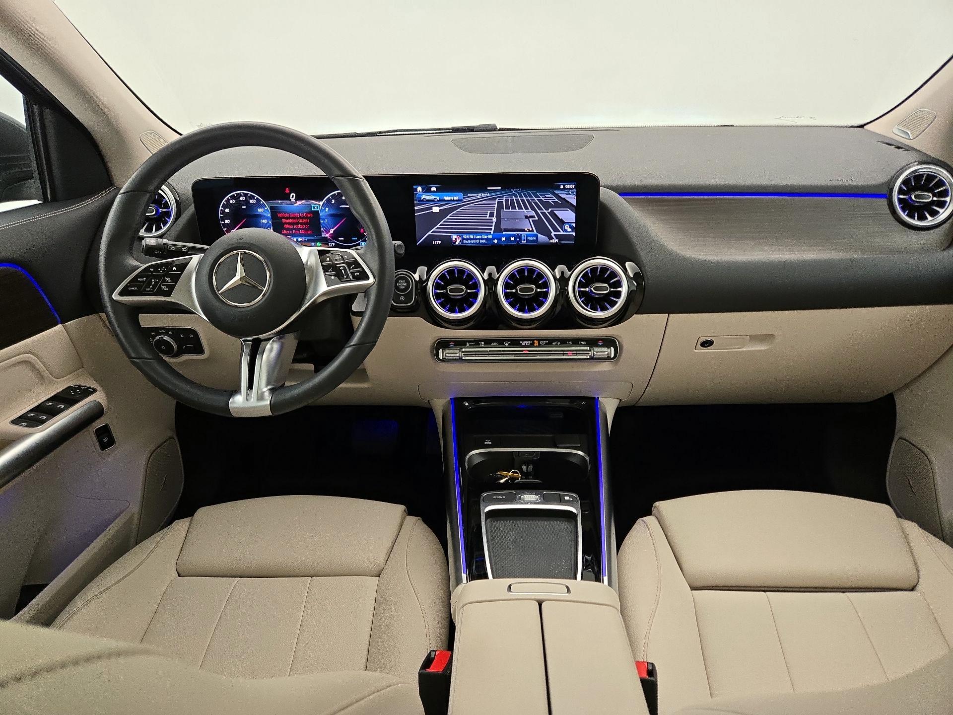 Thumbnail: 2025 Mercedes-Benz GLA - 9