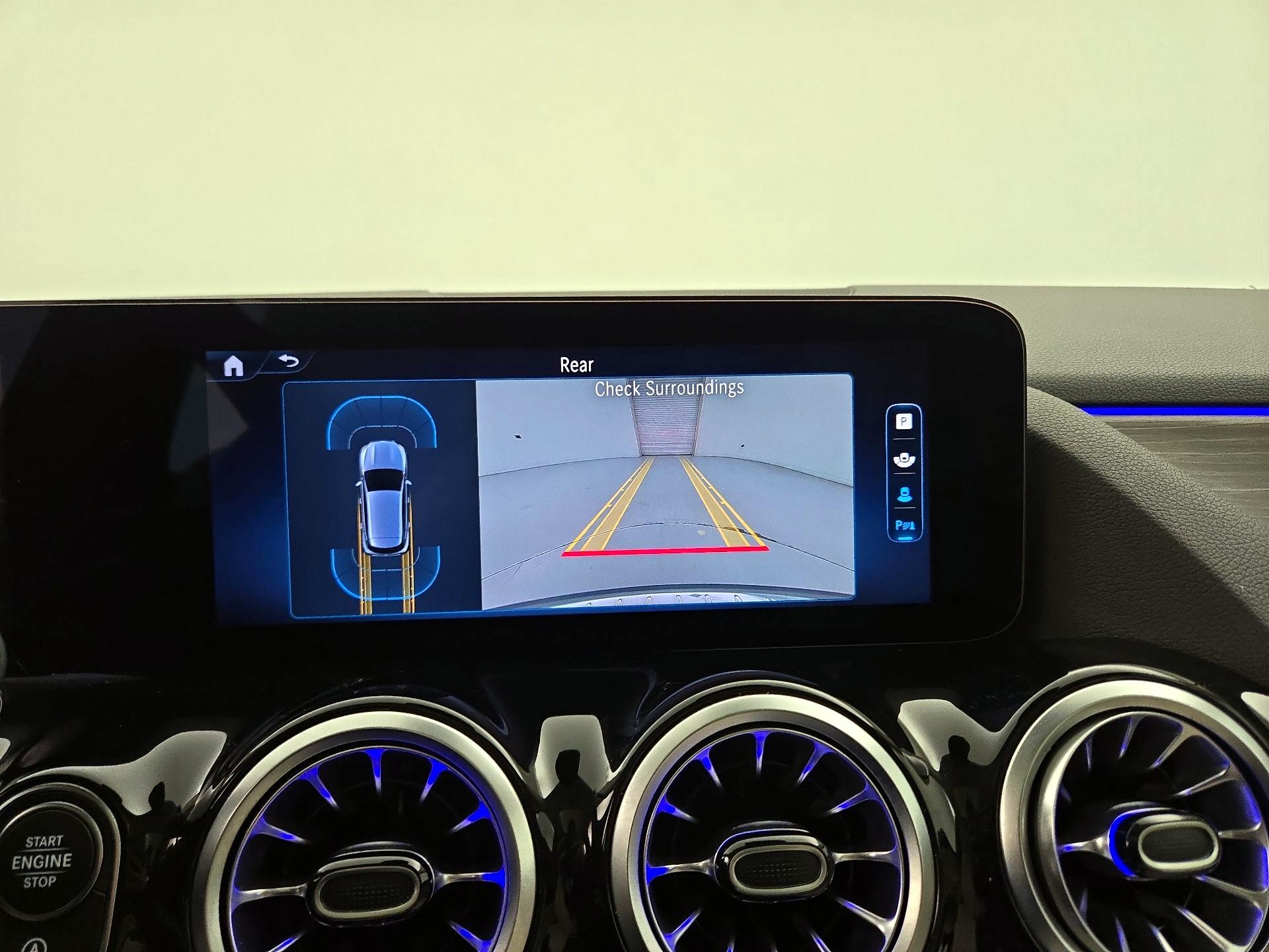 Thumbnail: 2025 Mercedes-Benz GLA - 15