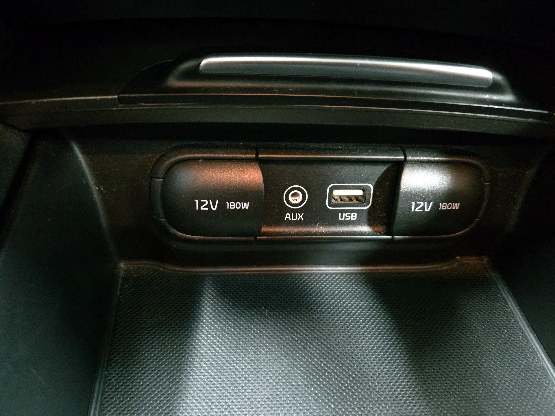 Thumbnail: 2019 Kia Optima - 18