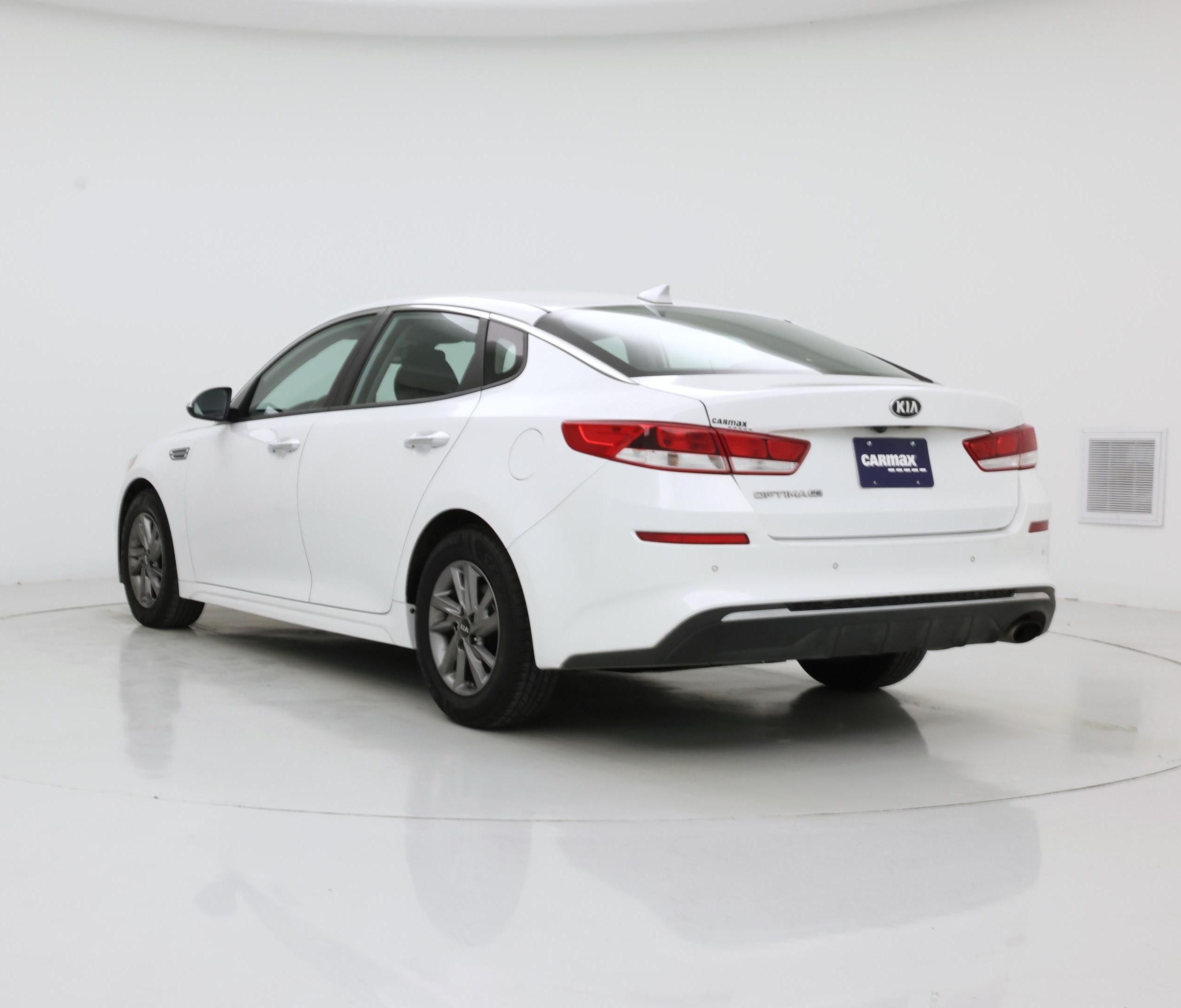 Thumbnail: 2019 Kia Optima - 2