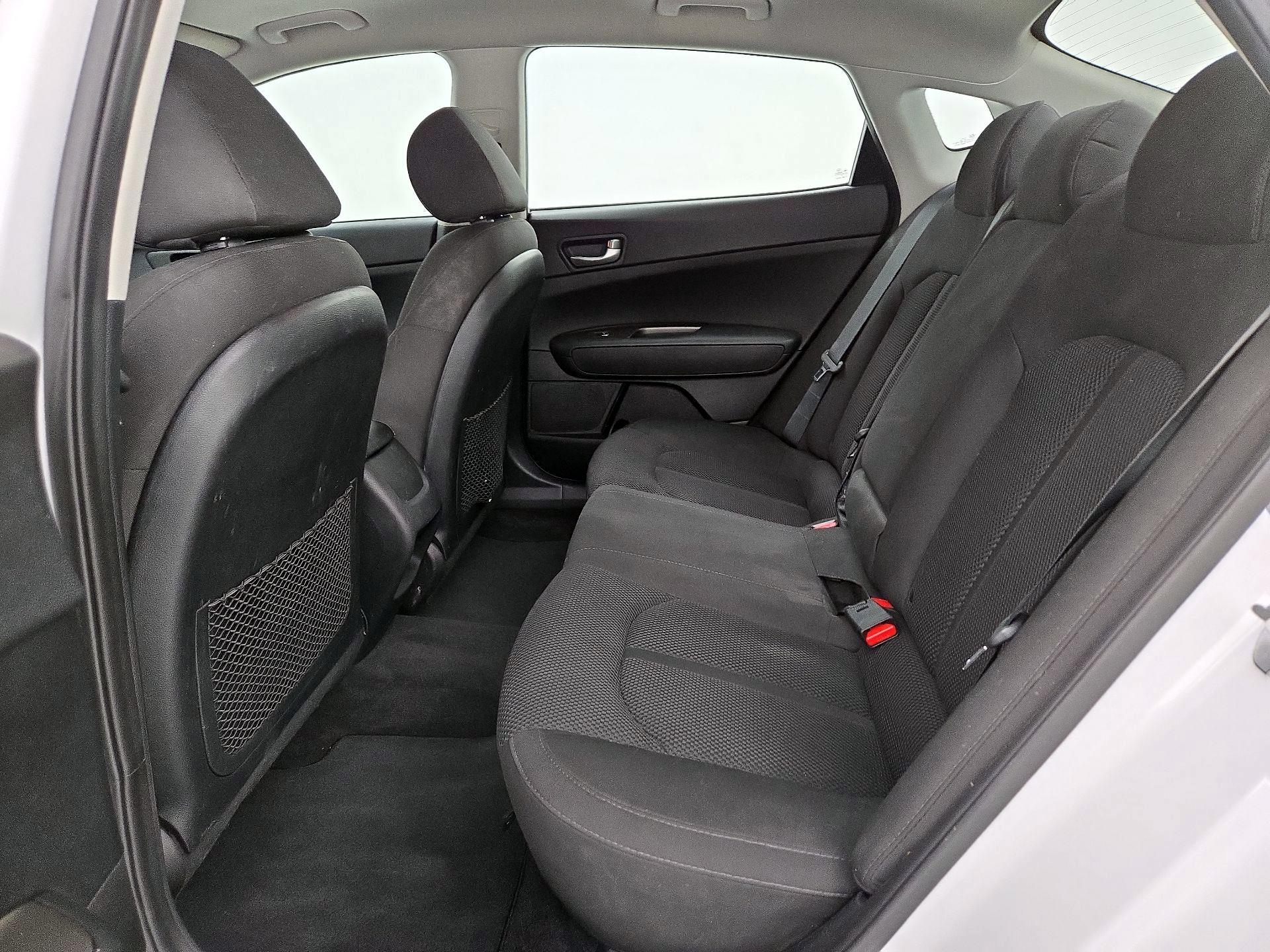 Thumbnail: 2019 Kia Optima - 19