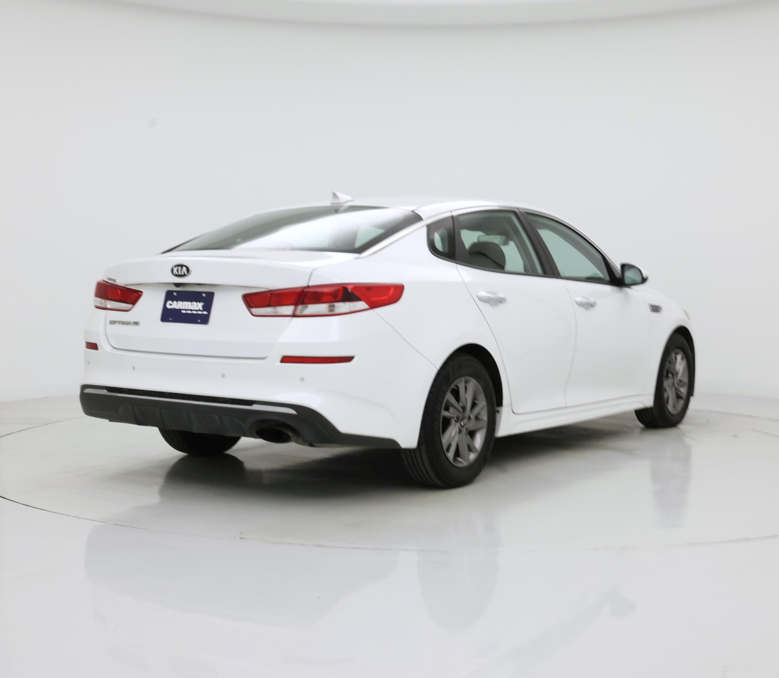 Thumbnail: 2019 Kia Optima - 8
