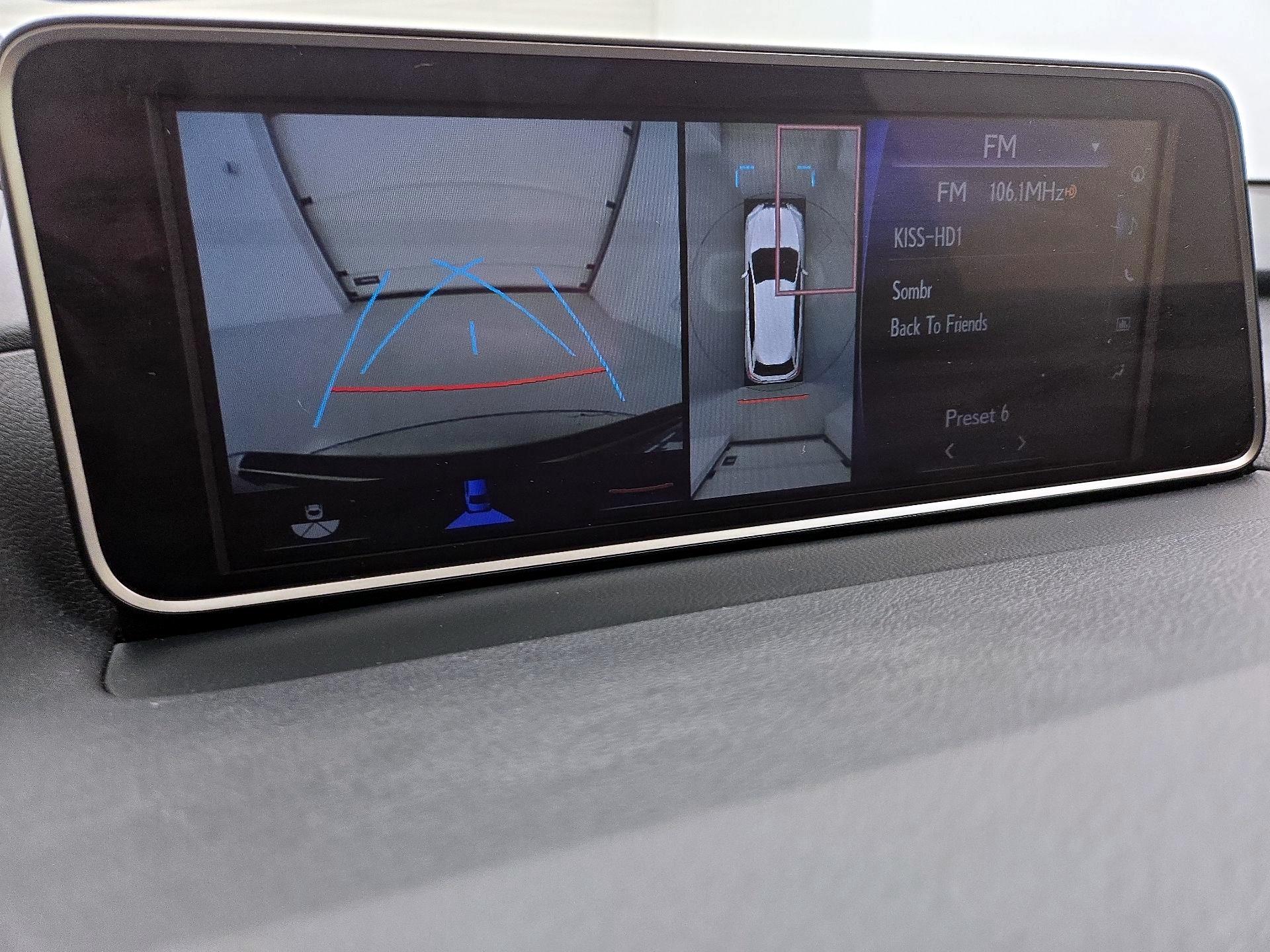 Thumbnail: 2017 Lexus RX - 15