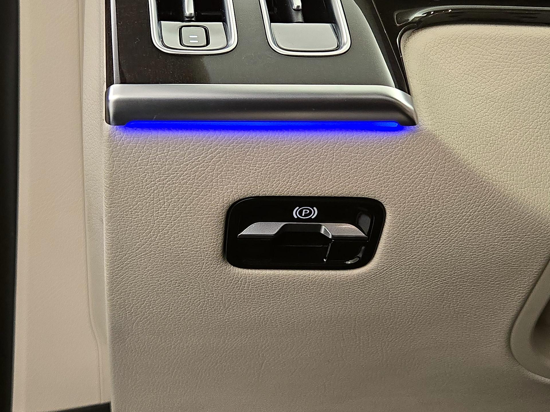 Thumbnail: 2021 Mercedes-Benz S-Class - 13