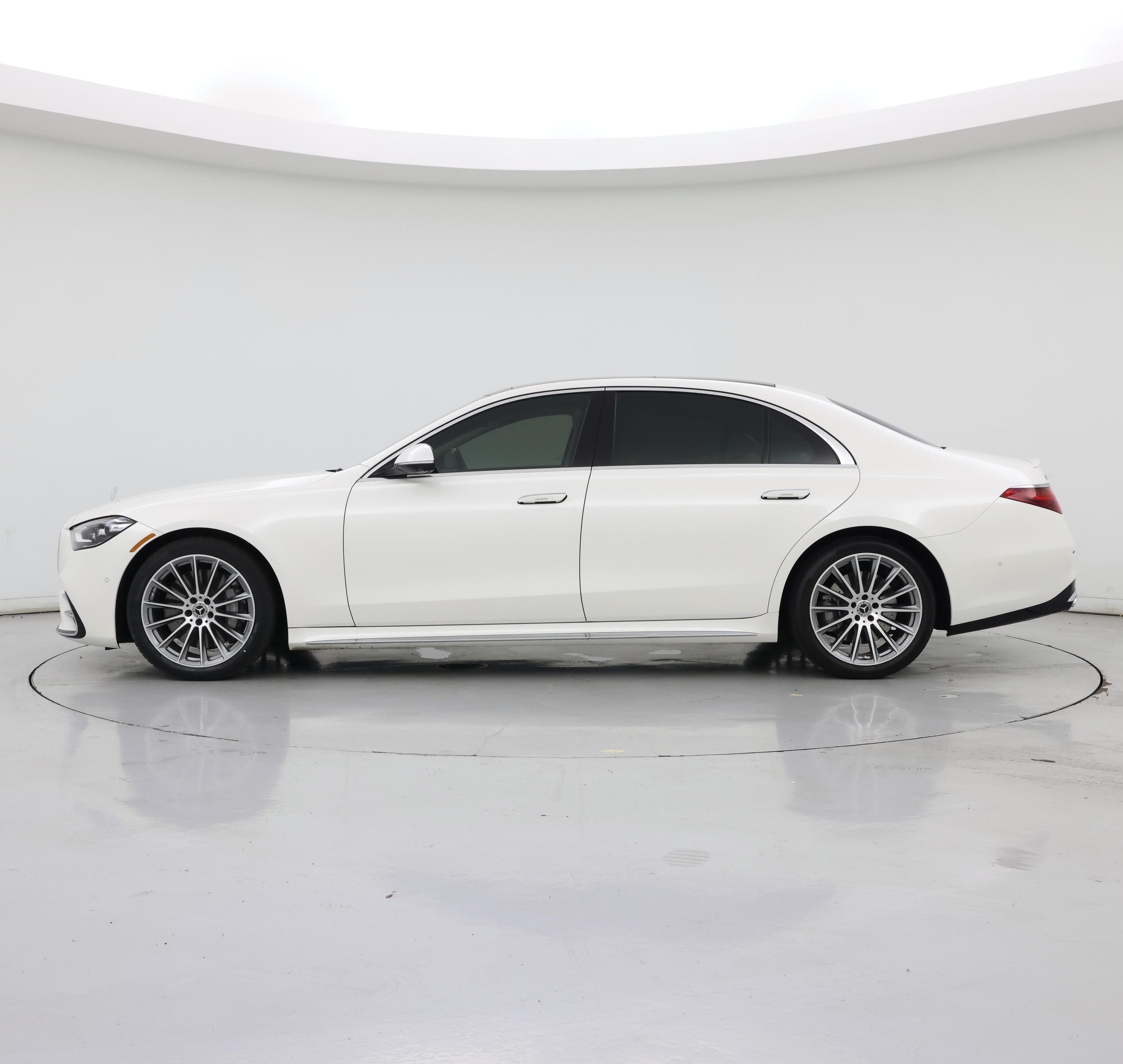 Thumbnail: 2021 Mercedes-Benz S-Class - 3