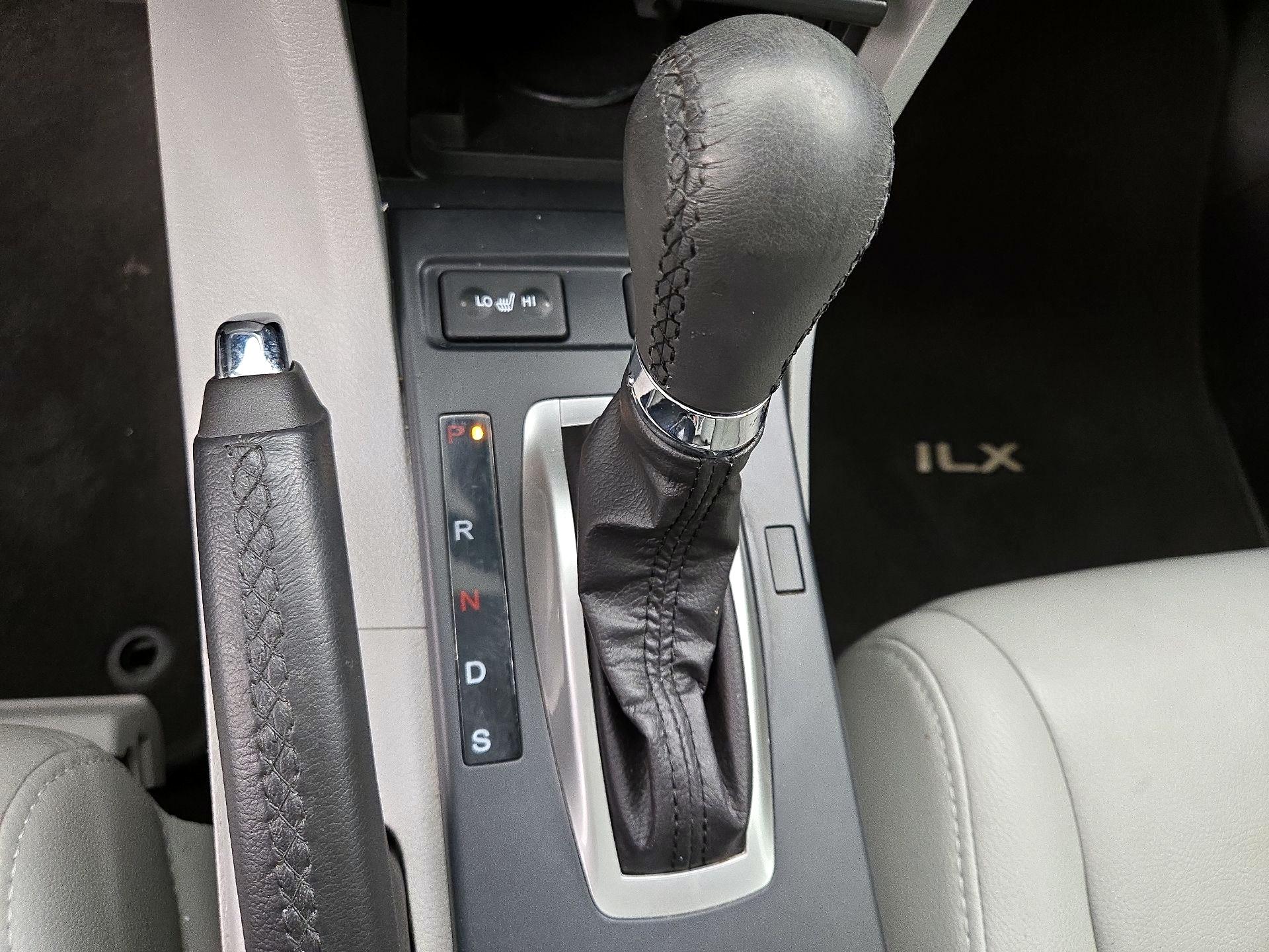 Thumbnail: 2016 Acura ILX - 16