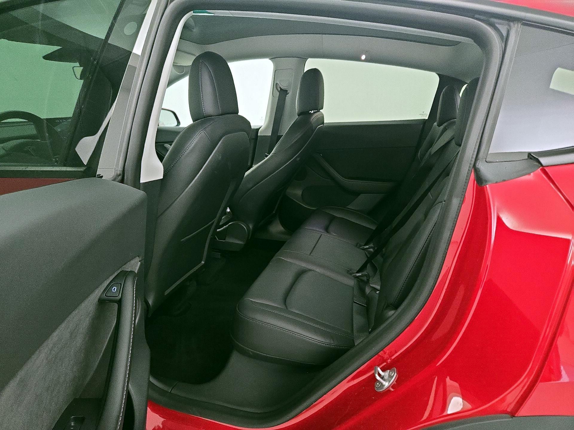 Thumbnail: 2021 Tesla Model Y - 20