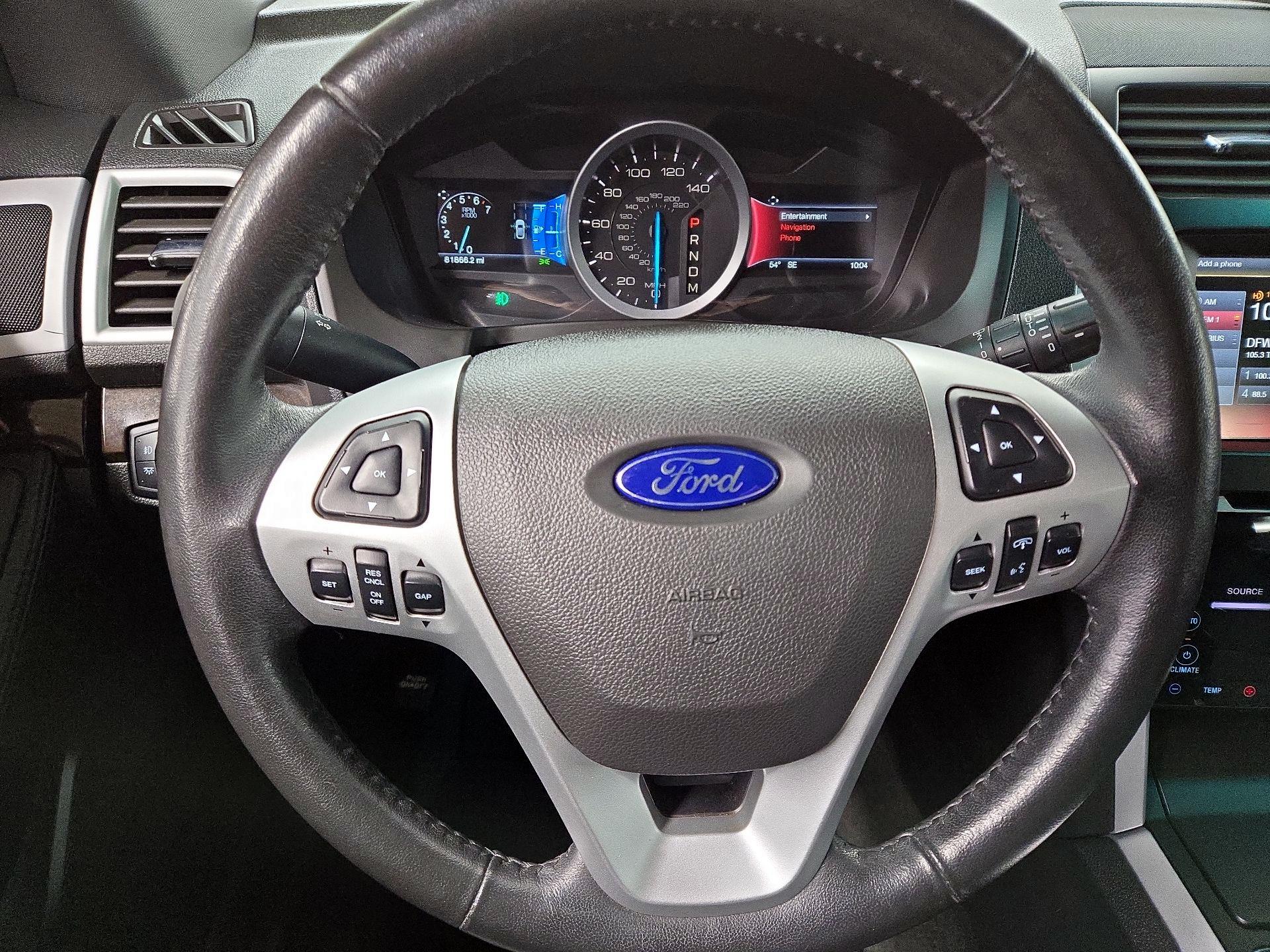 Thumbnail: 2015 Ford Explorer - 10