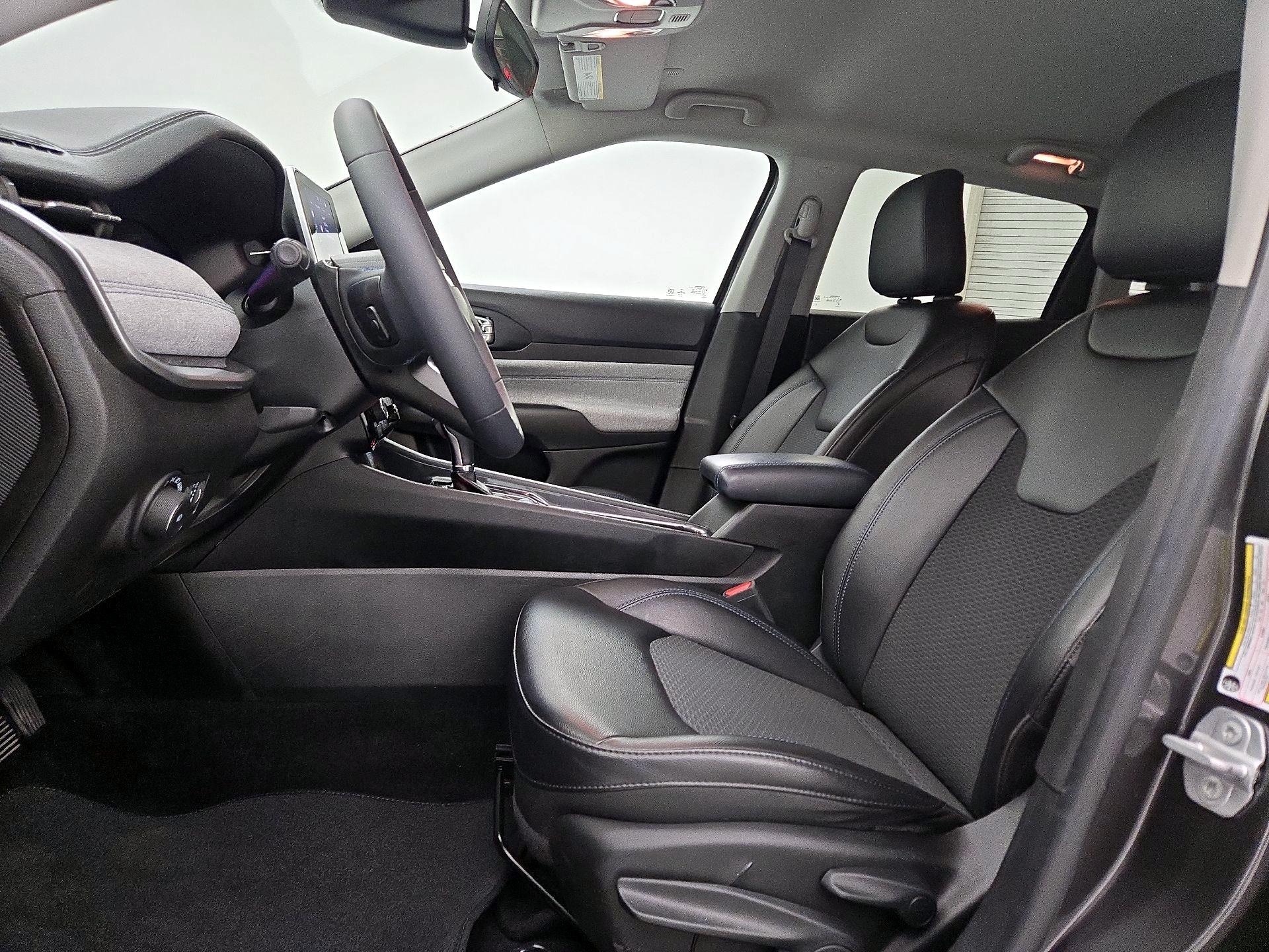 Thumbnail: 2022 Jeep Compass - 11