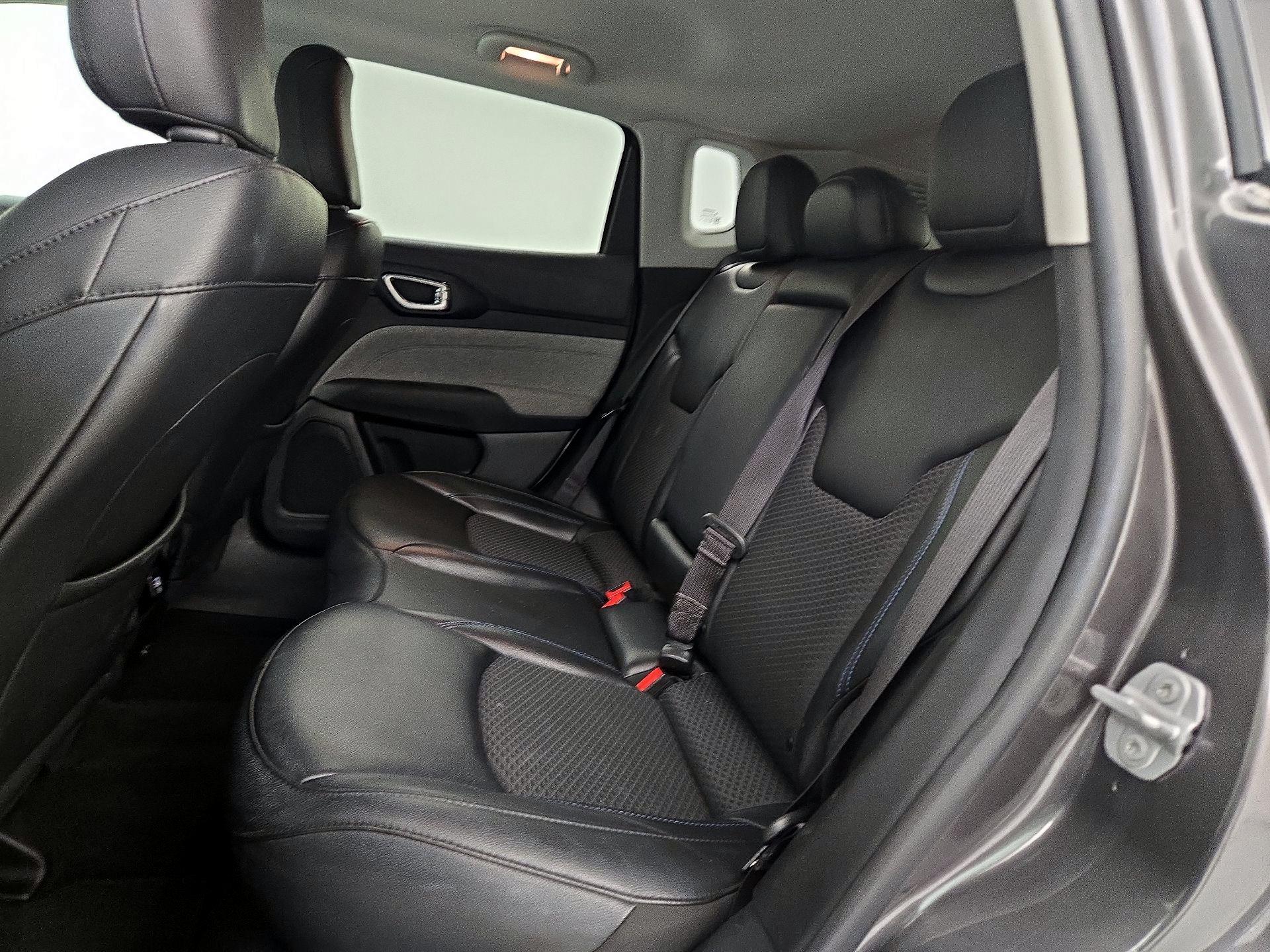 Thumbnail: 2022 Jeep Compass - 19