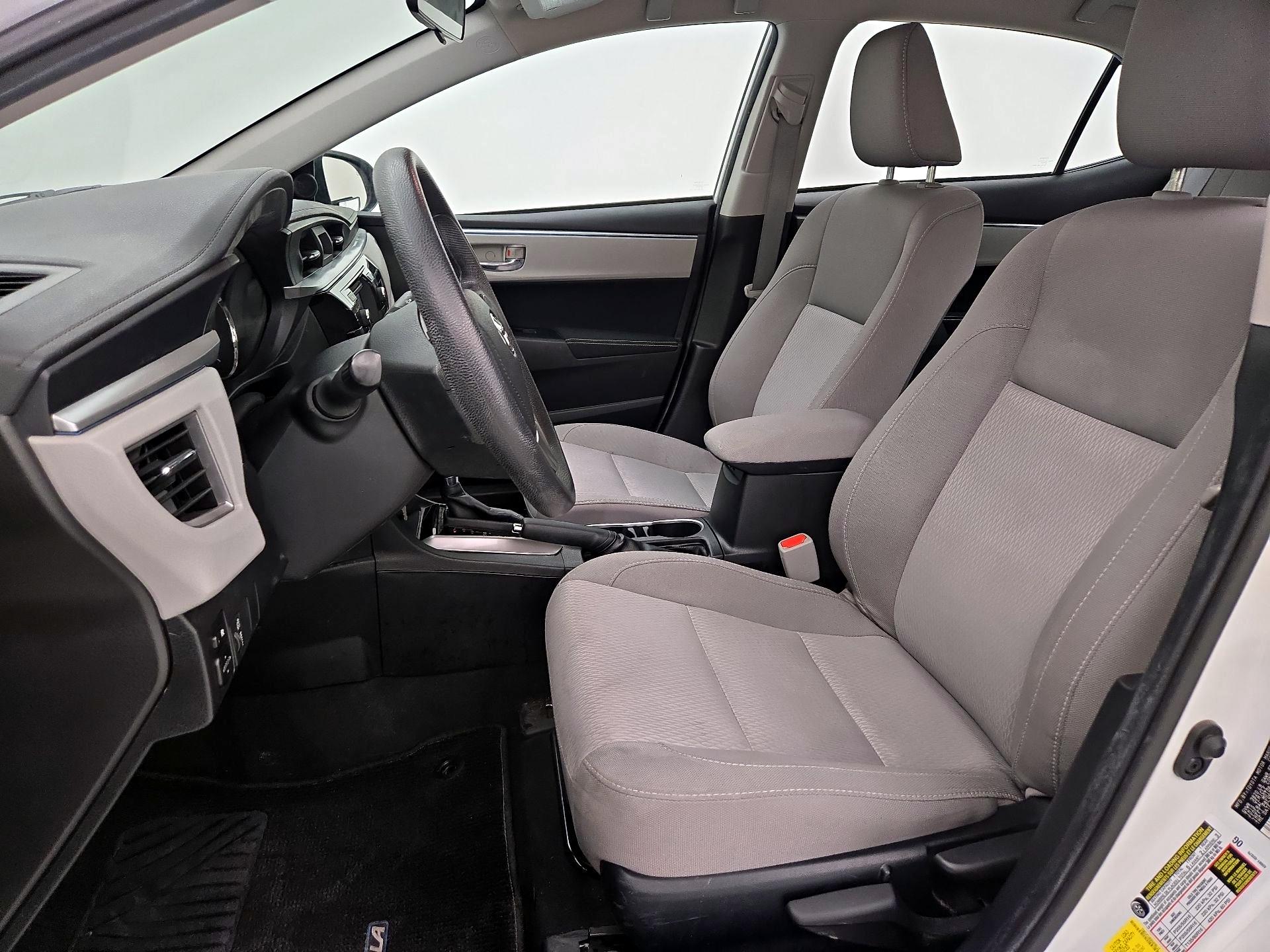 Thumbnail: 2015 Toyota Corolla - 11