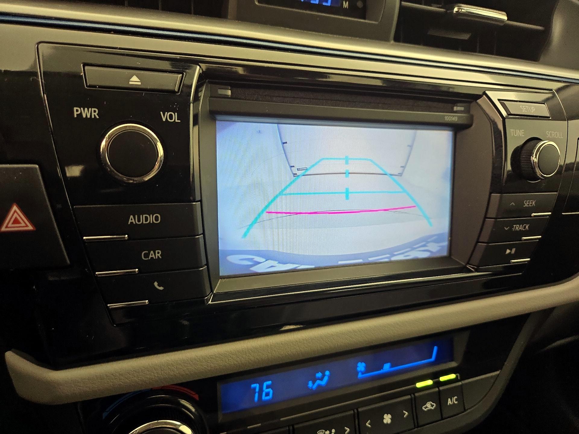 Thumbnail: 2015 Toyota Corolla - 13