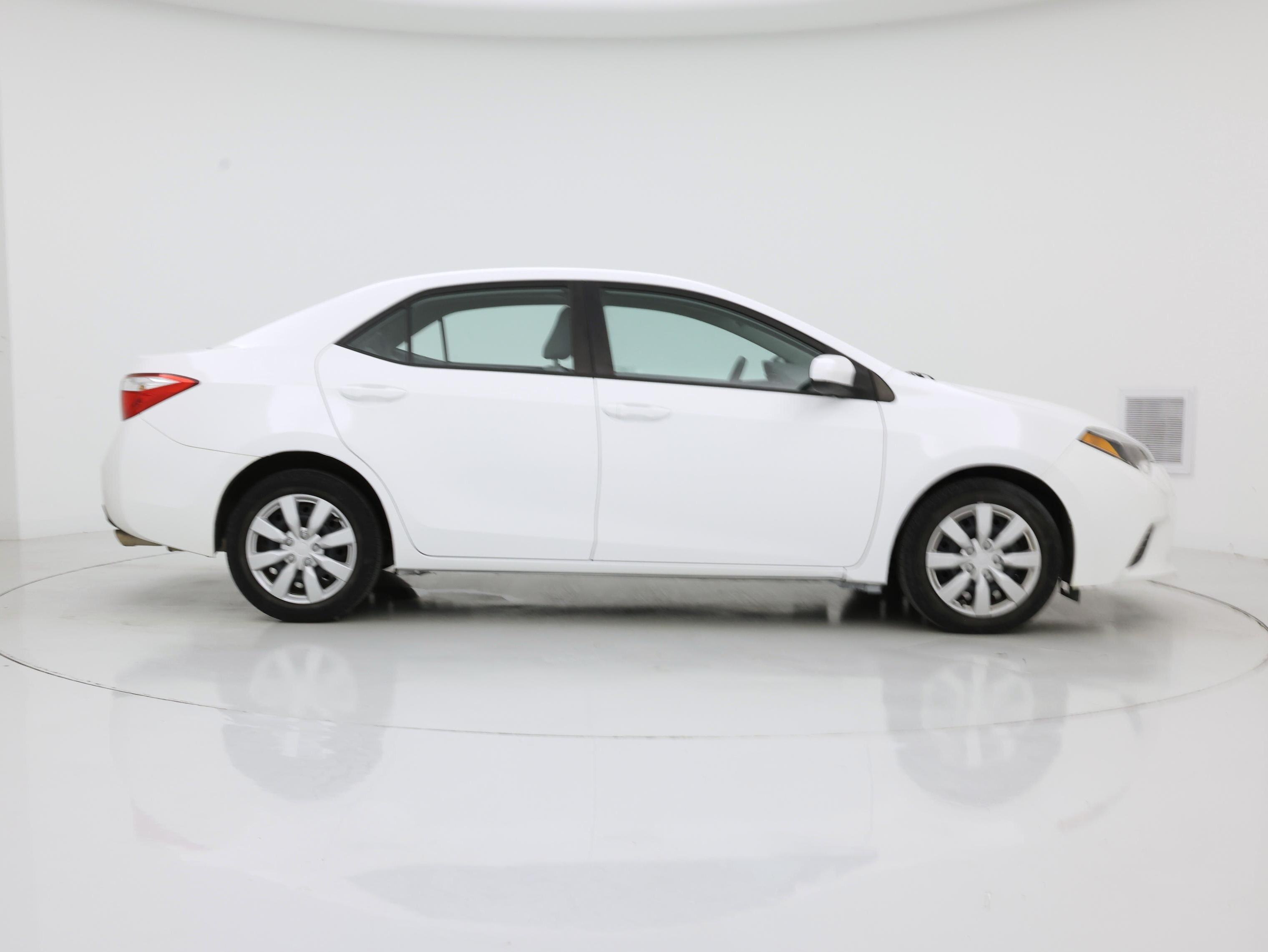 Thumbnail: 2015 Toyota Corolla - 7