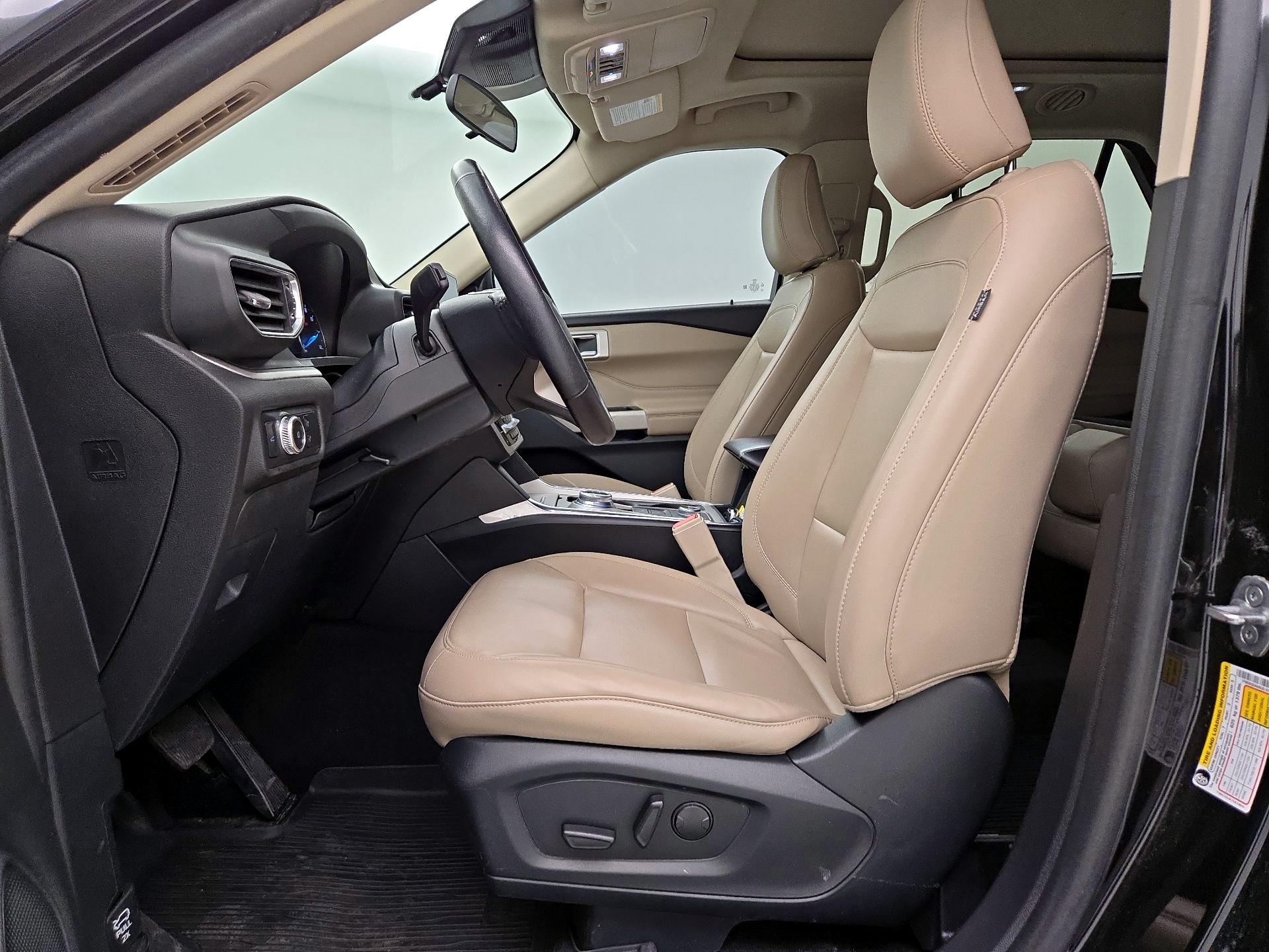 Thumbnail: 2022 Ford Explorer - 11