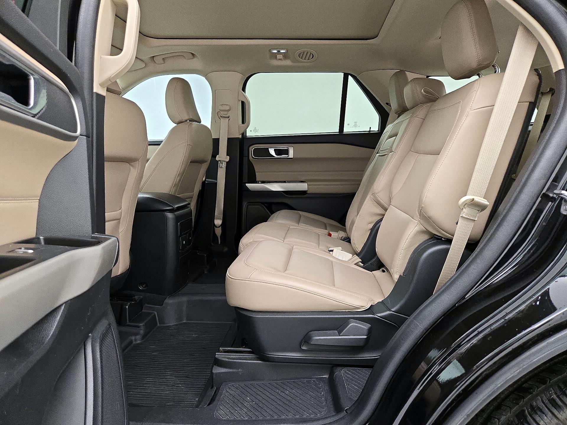 Thumbnail: 2022 Ford Explorer - 20