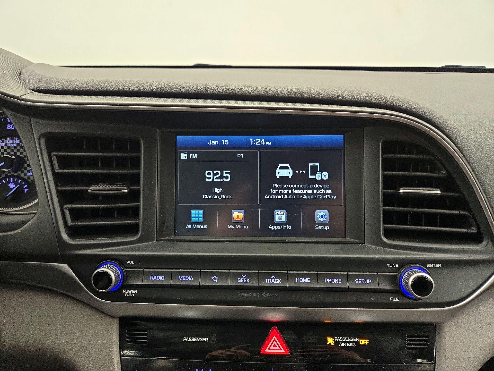 Thumbnail: 2020 Hyundai Elantra - 15