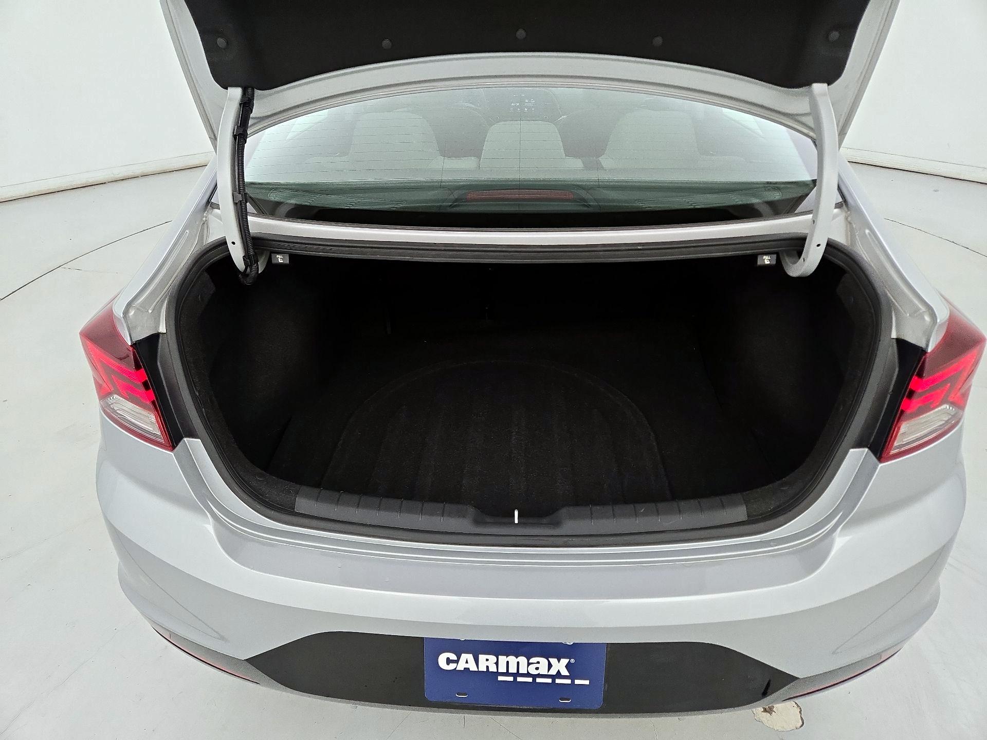 Thumbnail: 2020 Hyundai Elantra - 20