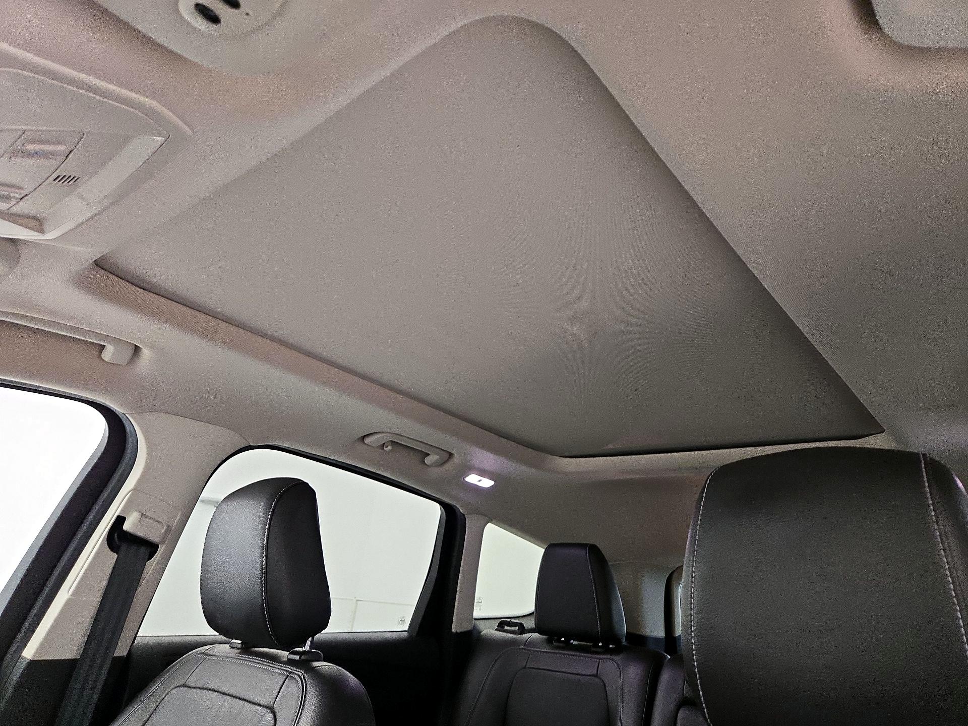 Thumbnail: 2018 Ford Escape - 20