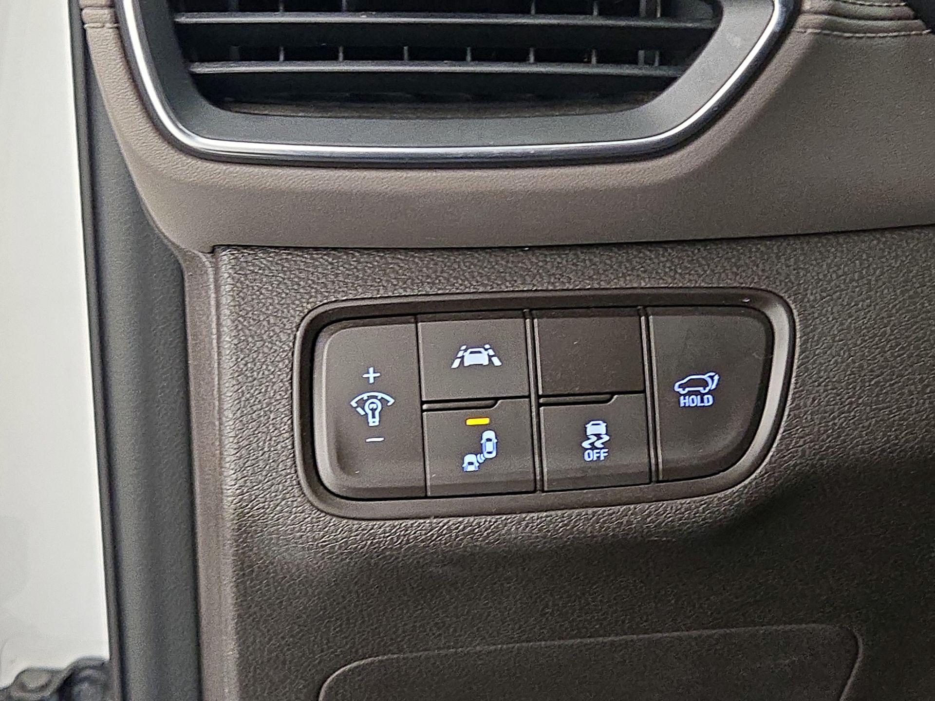 Thumbnail: 2020 Hyundai Santa Fe - 13