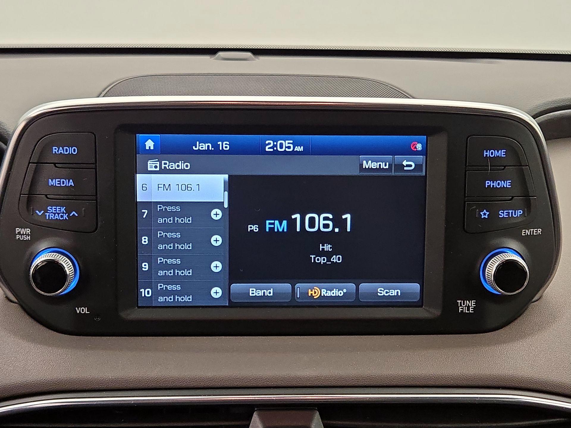 Thumbnail: 2020 Hyundai Santa Fe - 15