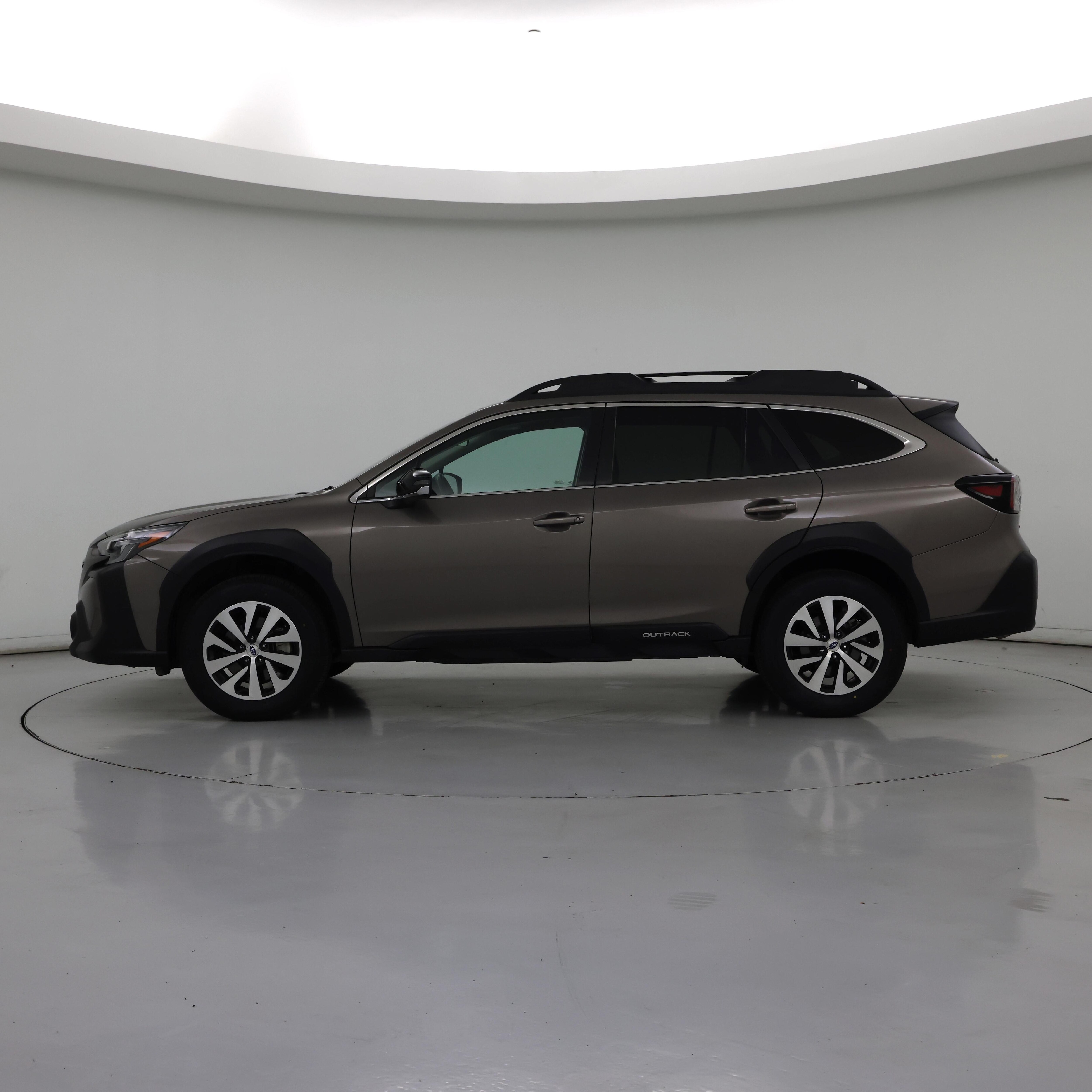 Thumbnail: 2023 Subaru Outback - 3