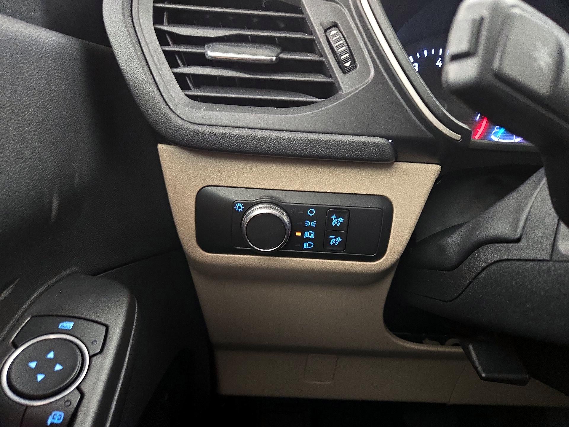 Thumbnail: 2020 Ford Escape - 13