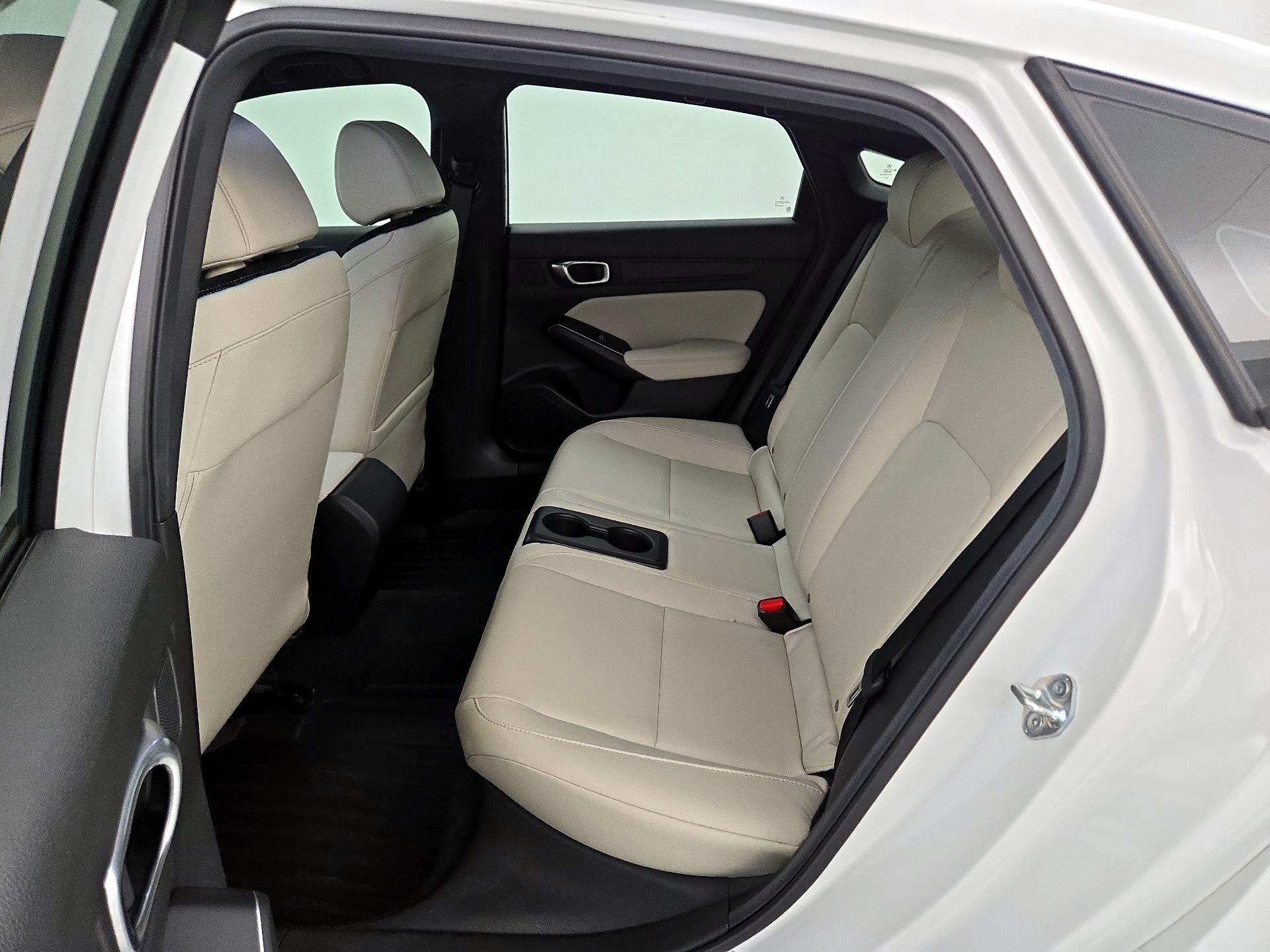 Thumbnail: 2025 Acura Integra - 18