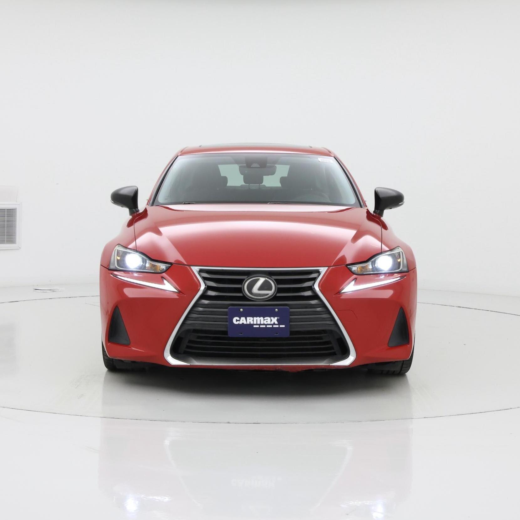 Thumbnail: 2017 Lexus IS - 5