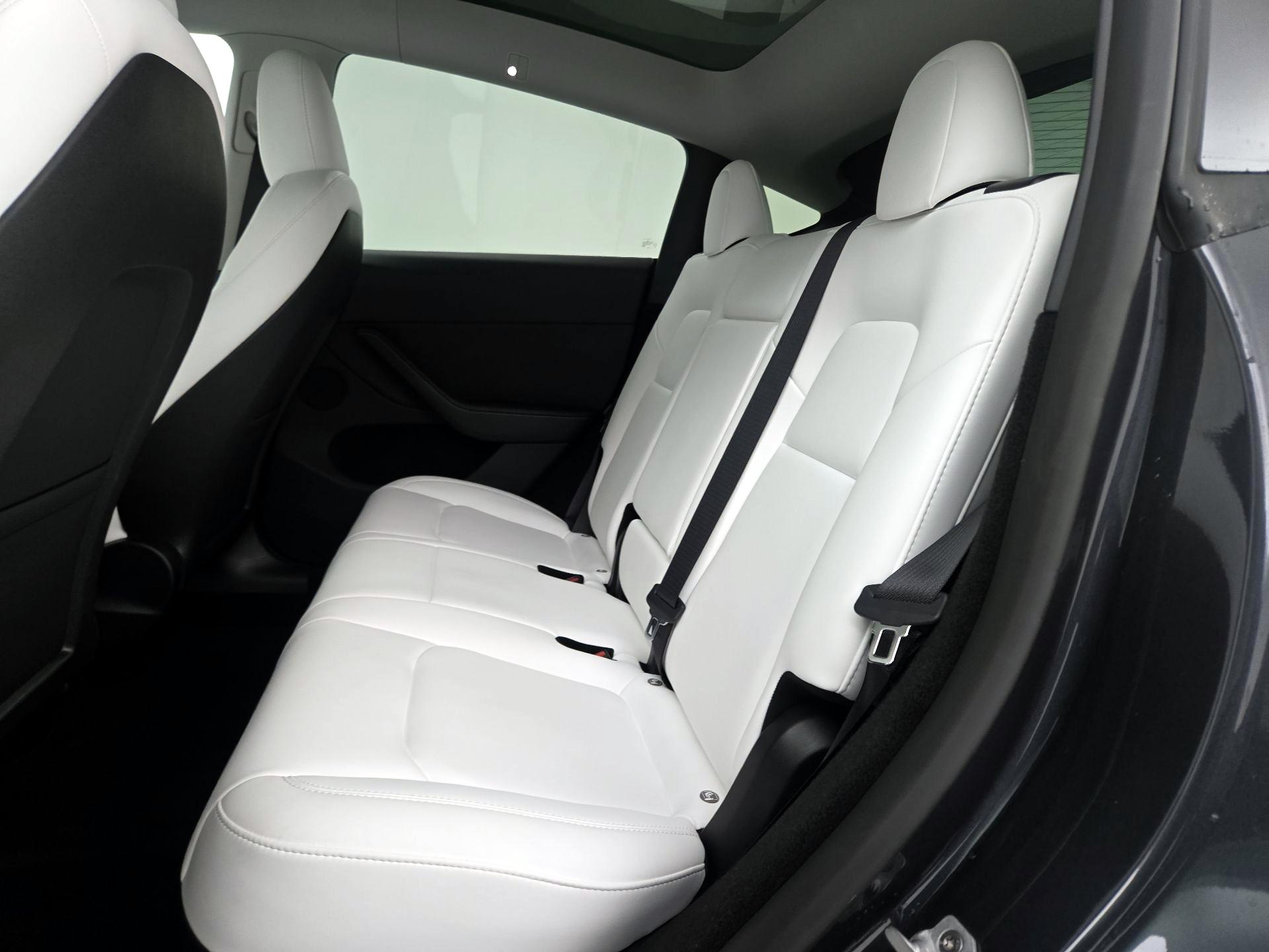 Thumbnail: 2024 Tesla Model Y - 19