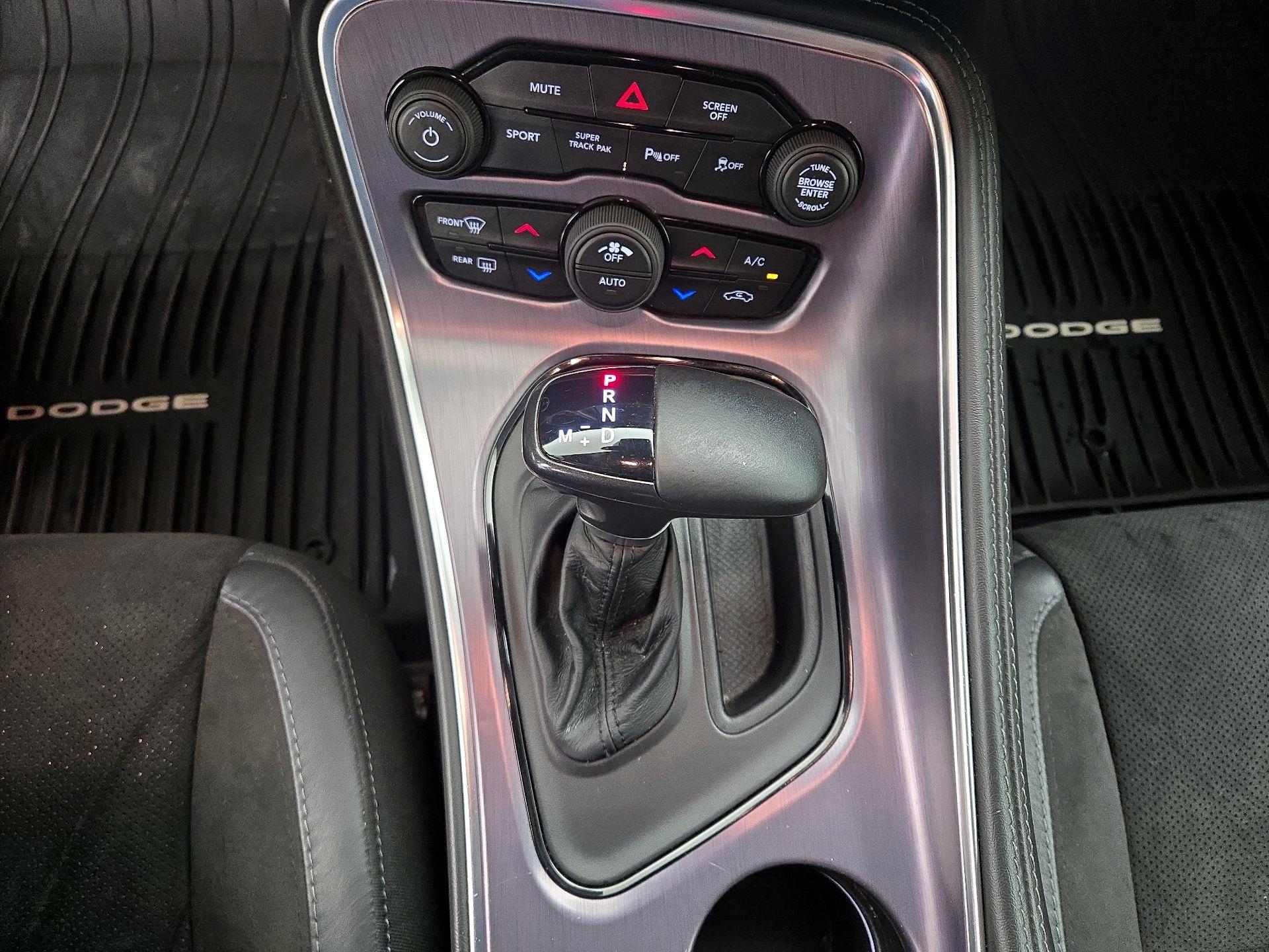 Thumbnail: 2017 Dodge Challenger - 18