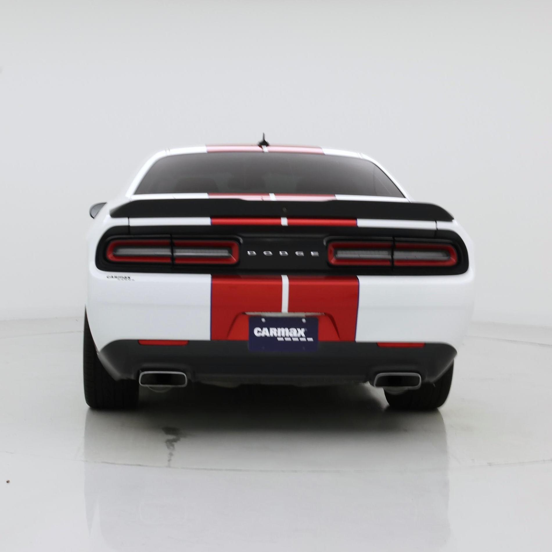 Thumbnail: 2017 Dodge Challenger - 6
