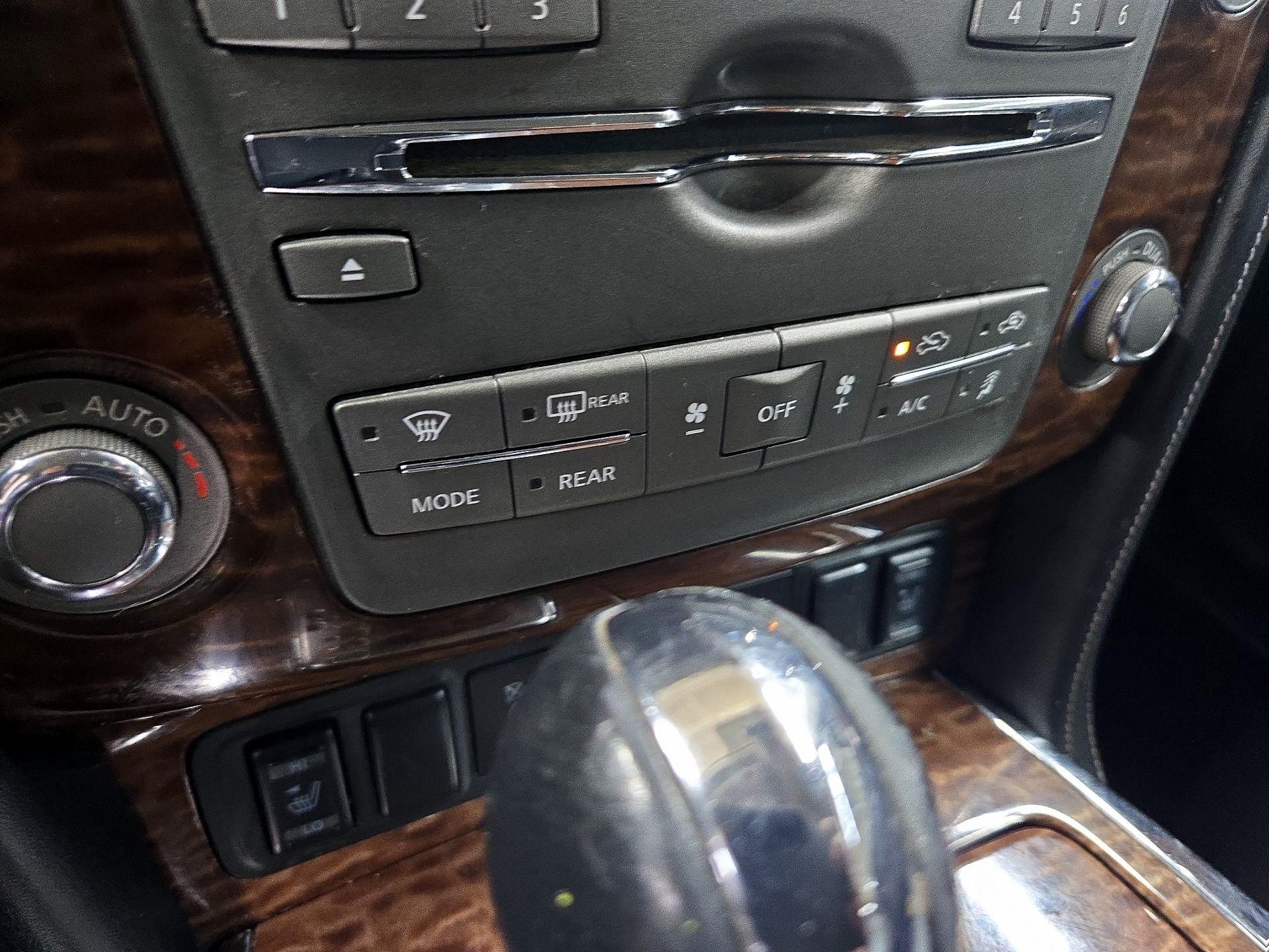 Thumbnail: 2020 Nissan Armada - 17