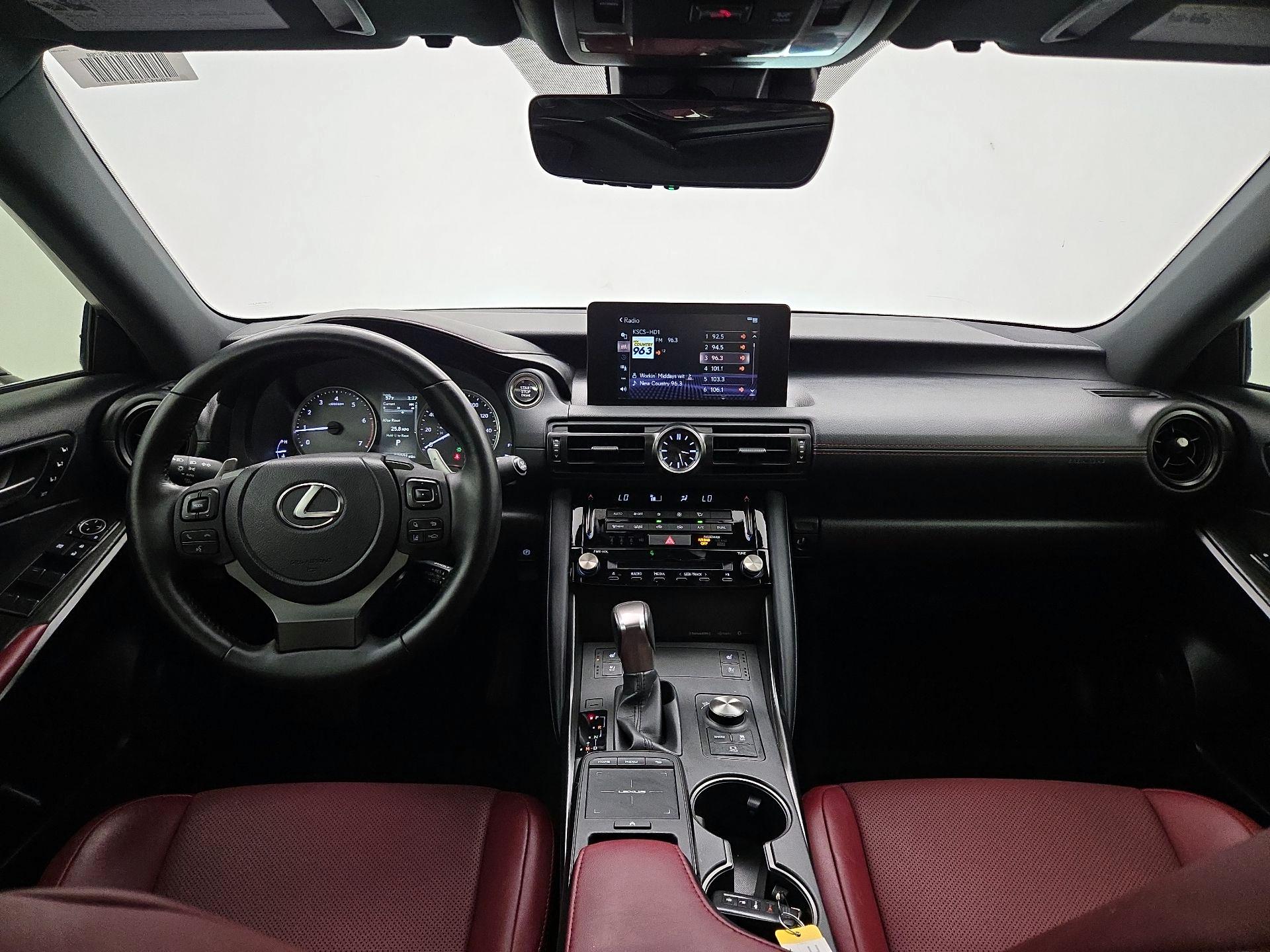 Thumbnail: 2023 Lexus IS - 9