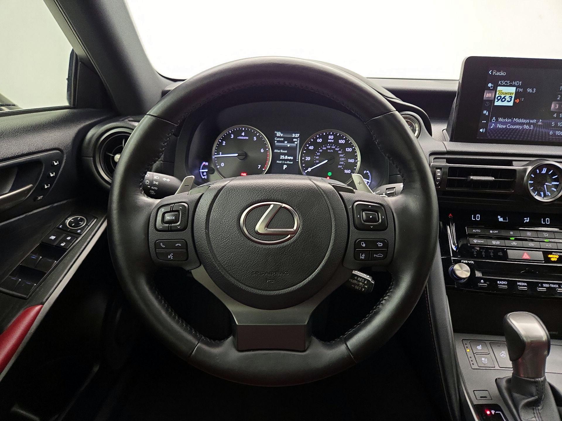 Thumbnail: 2023 Lexus IS - 10