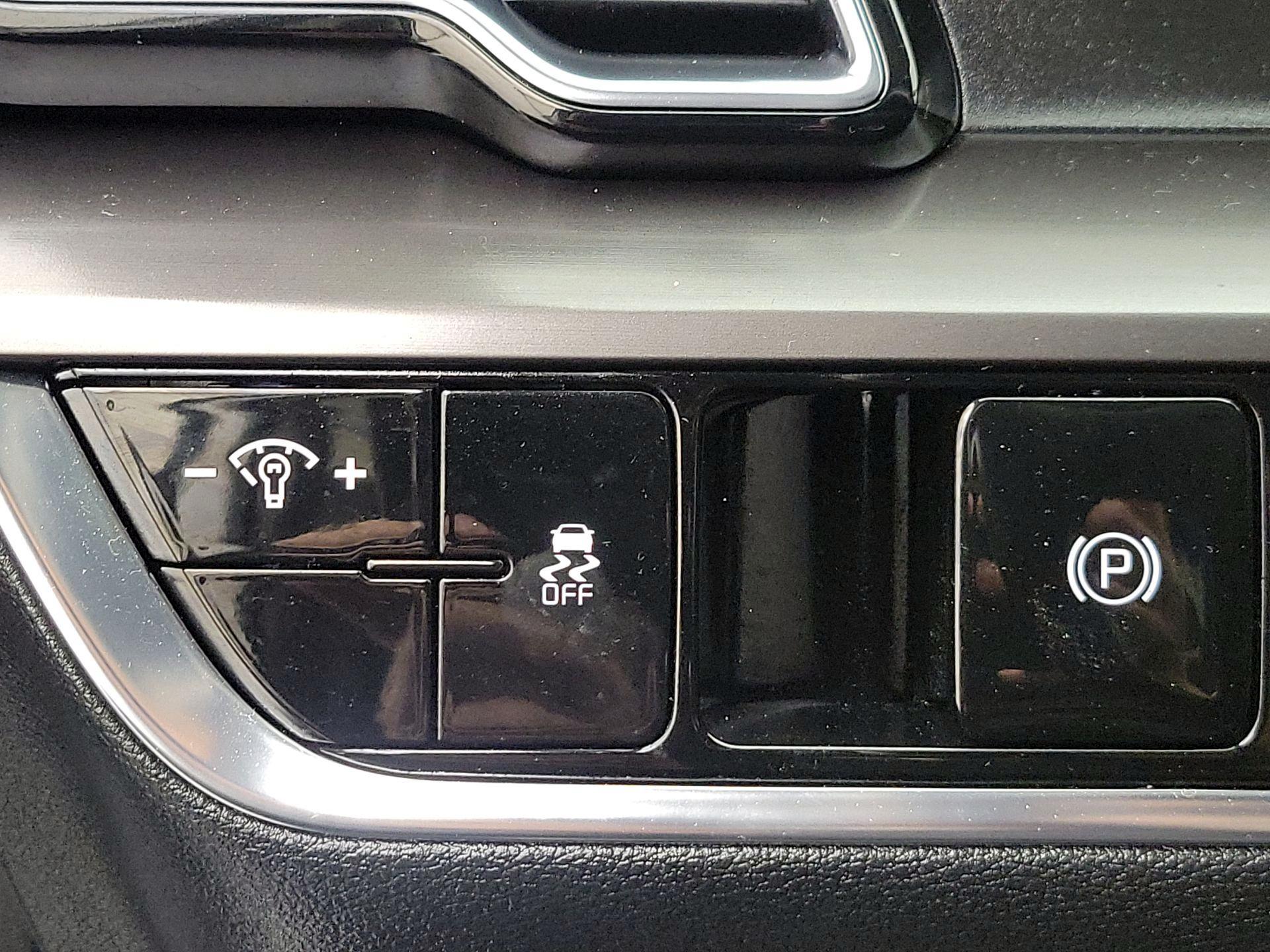 Thumbnail: 2024 Kia Sportage - 13