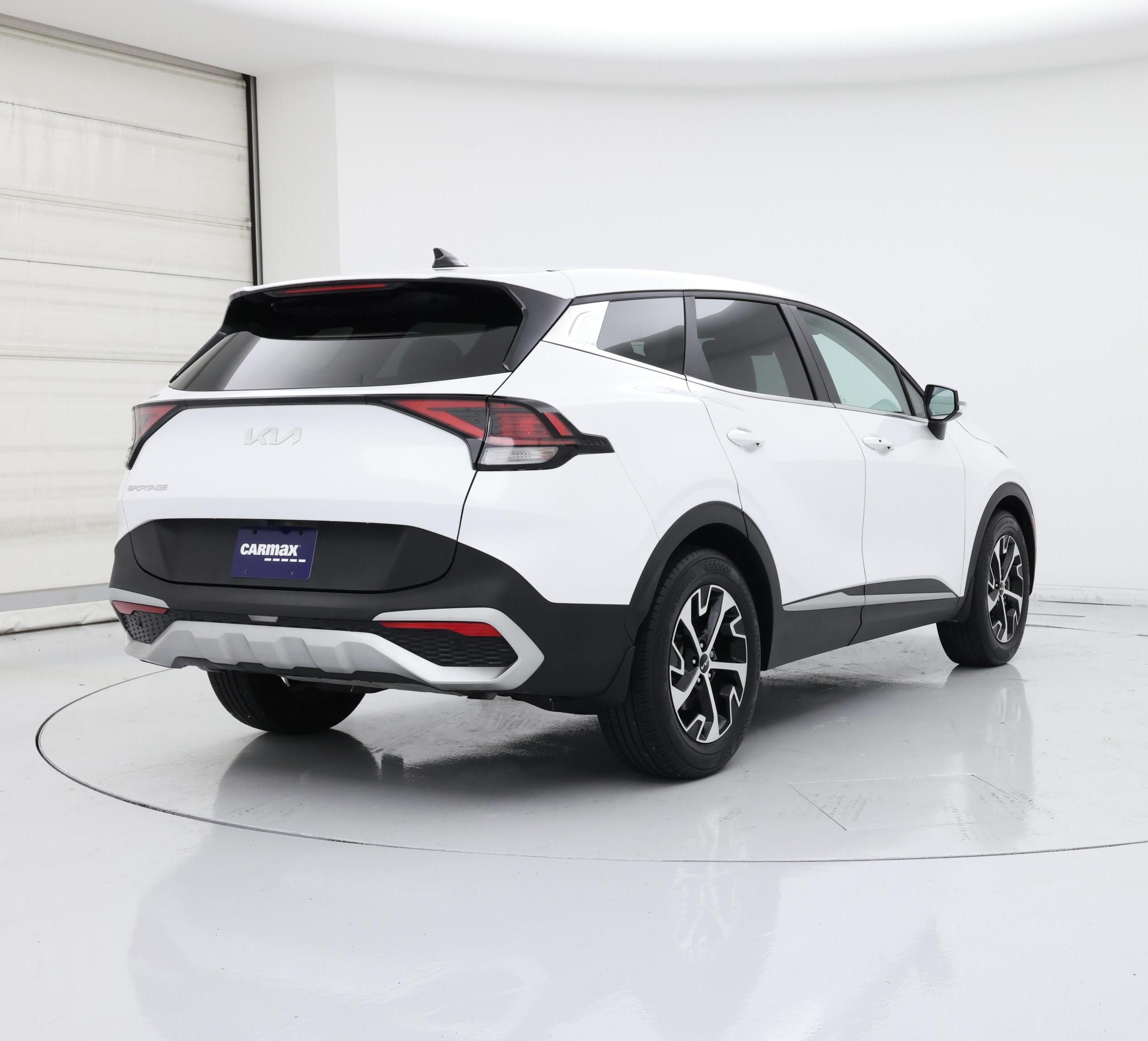 Thumbnail: 2024 Kia Sportage - 8