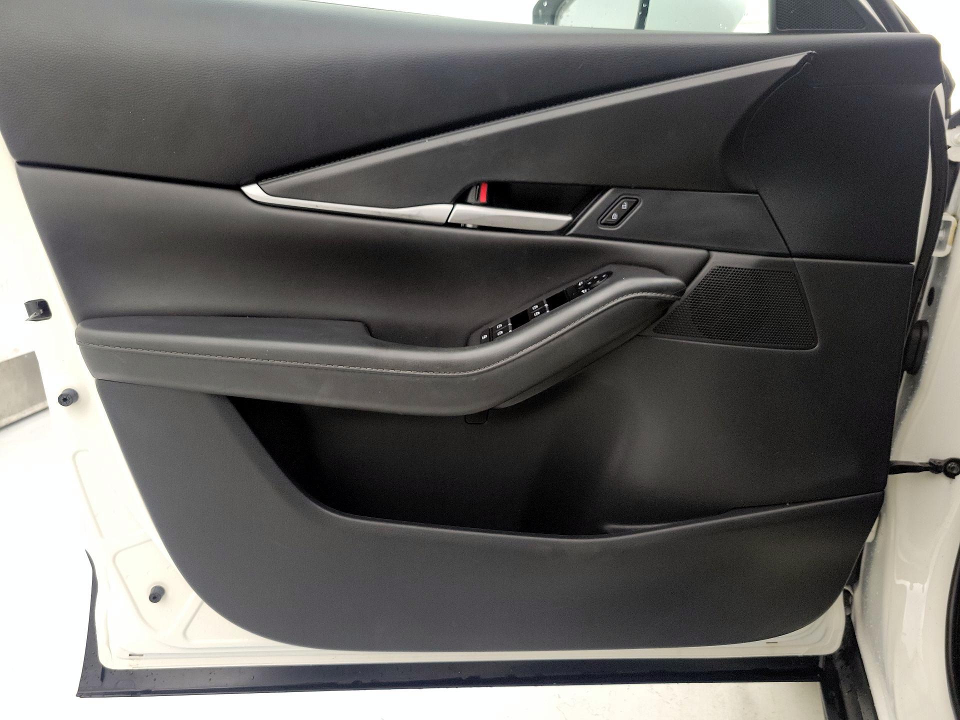 Thumbnail: 2023 Mazda CX-30 - 12