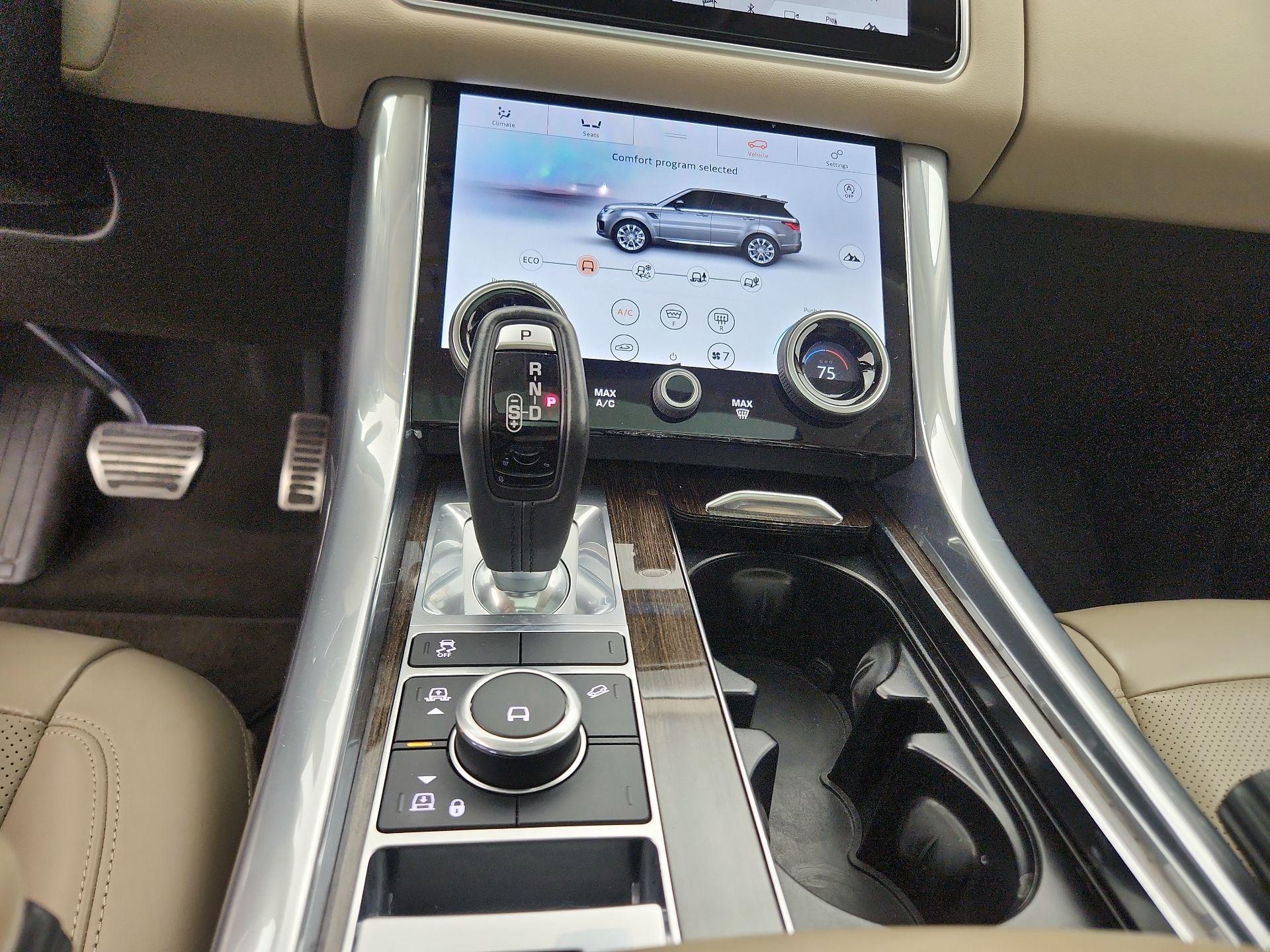 Thumbnail: 2022 Land Rover Range Rover Sport - 18