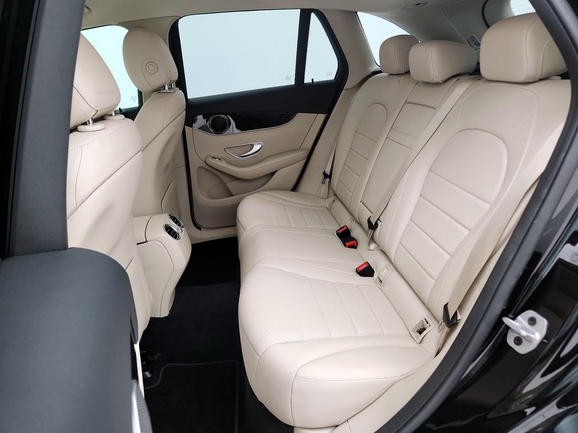 Thumbnail: 2022 Mercedes-Benz GLC - 19