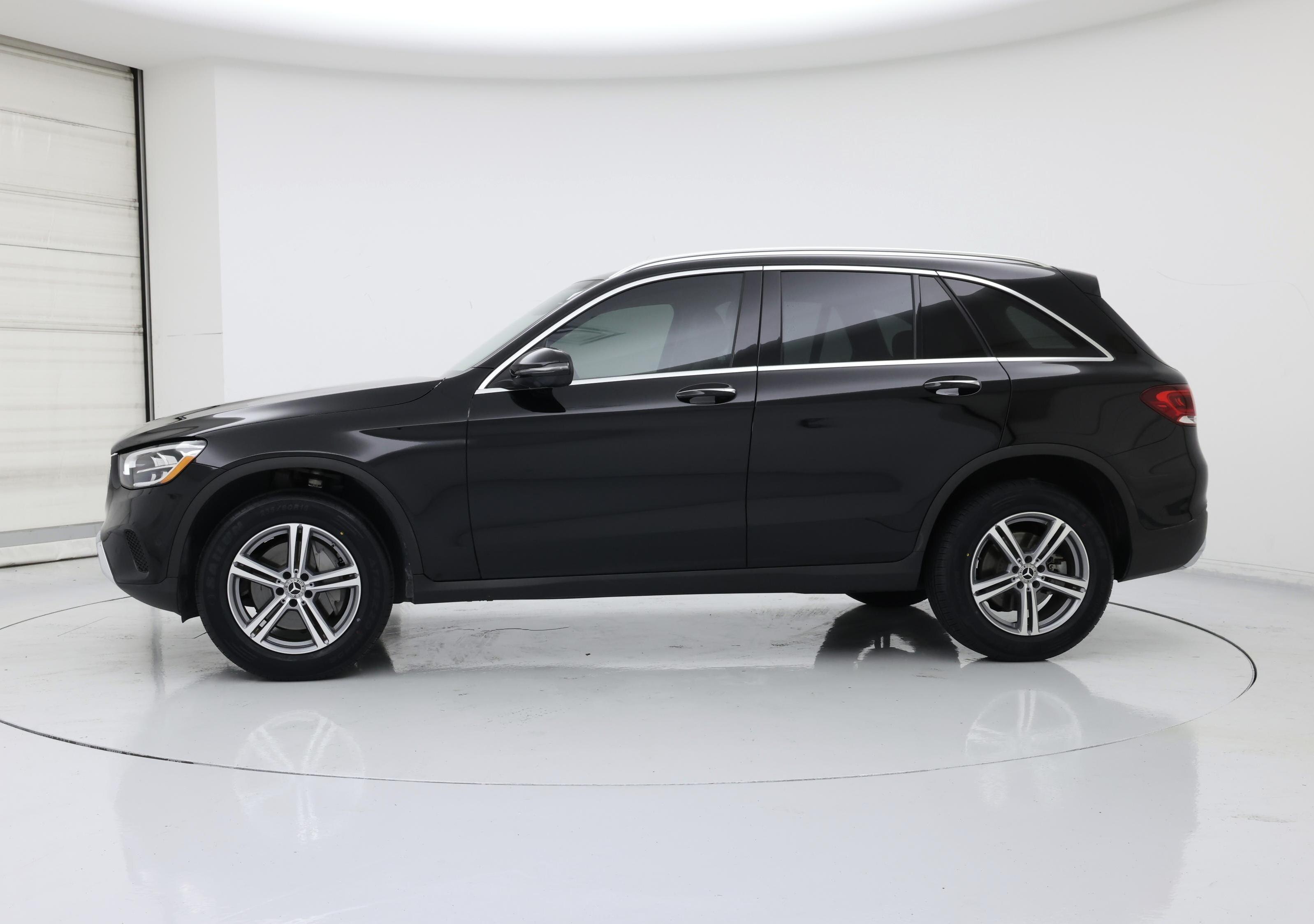 Thumbnail: 2022 Mercedes-Benz GLC - 3