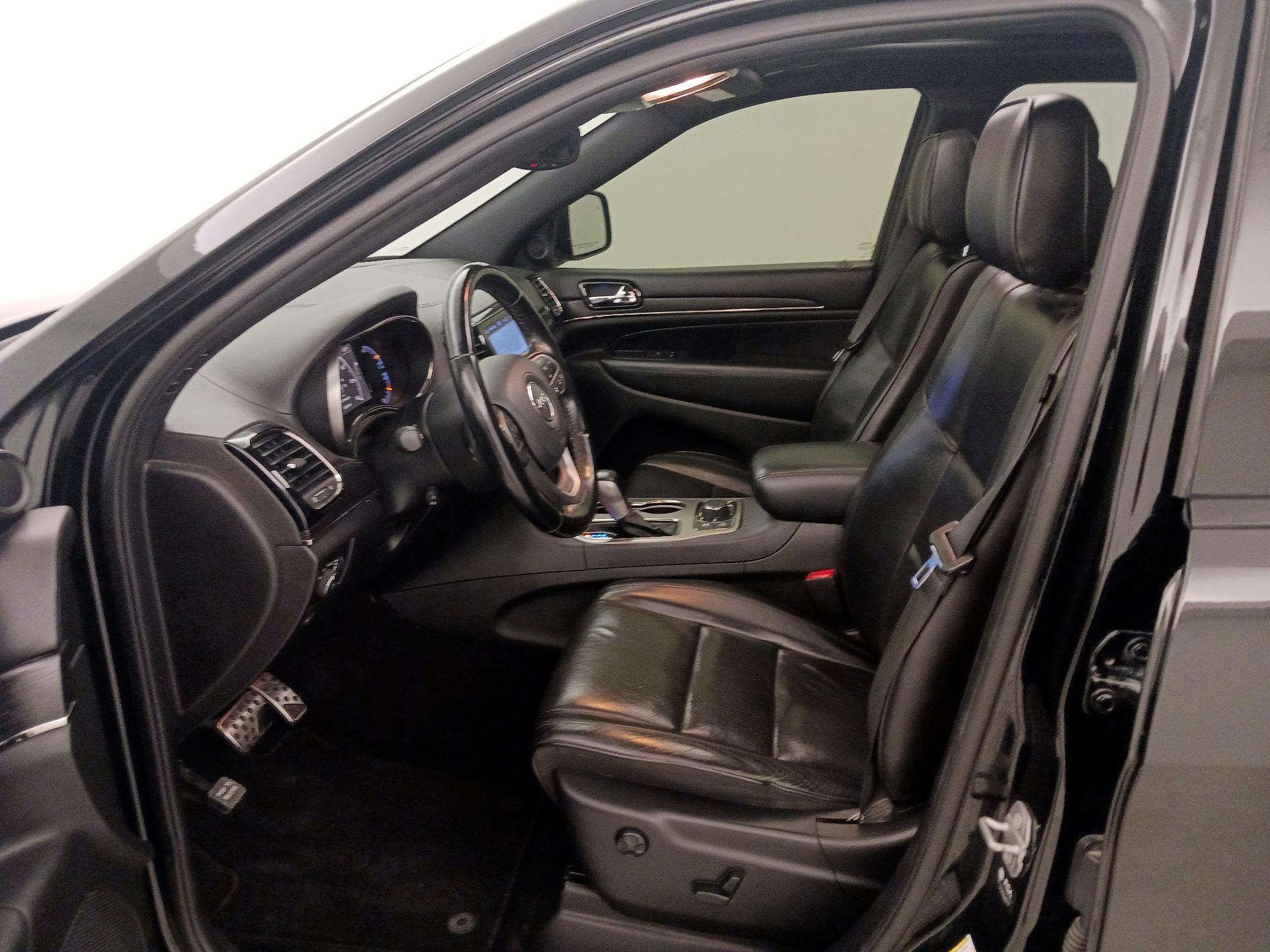 Thumbnail: 2021 Jeep Grand Cherokee - 11