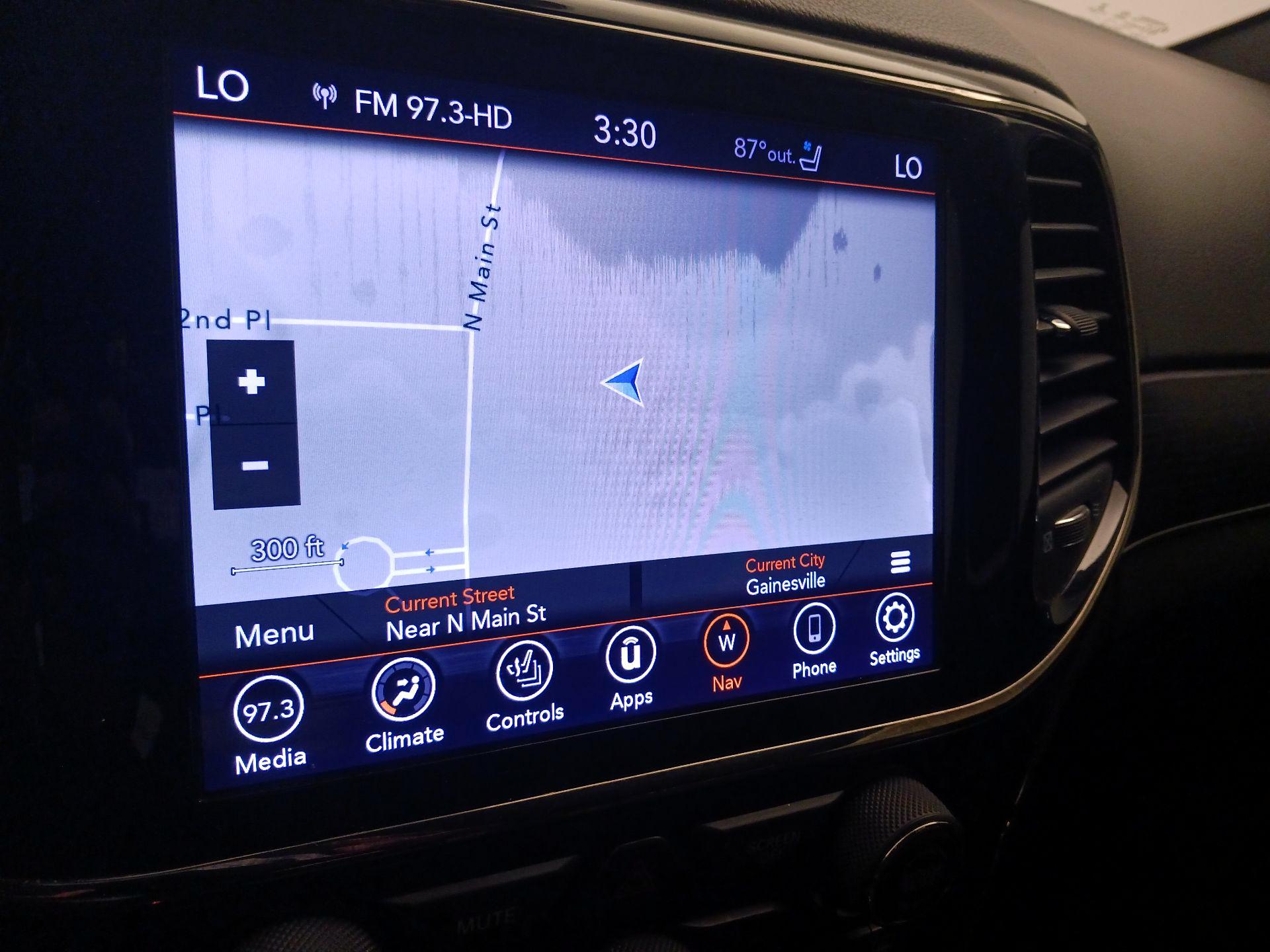 Thumbnail: 2021 Jeep Grand Cherokee - 14