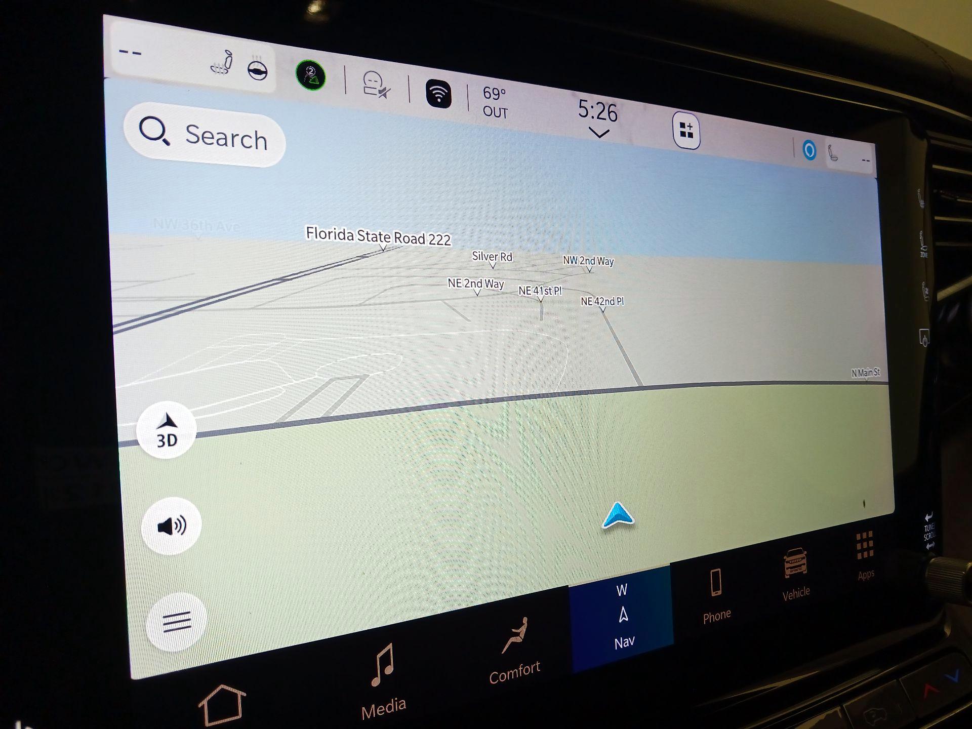 Thumbnail: 2022 Jeep Grand Wagoneer - 14