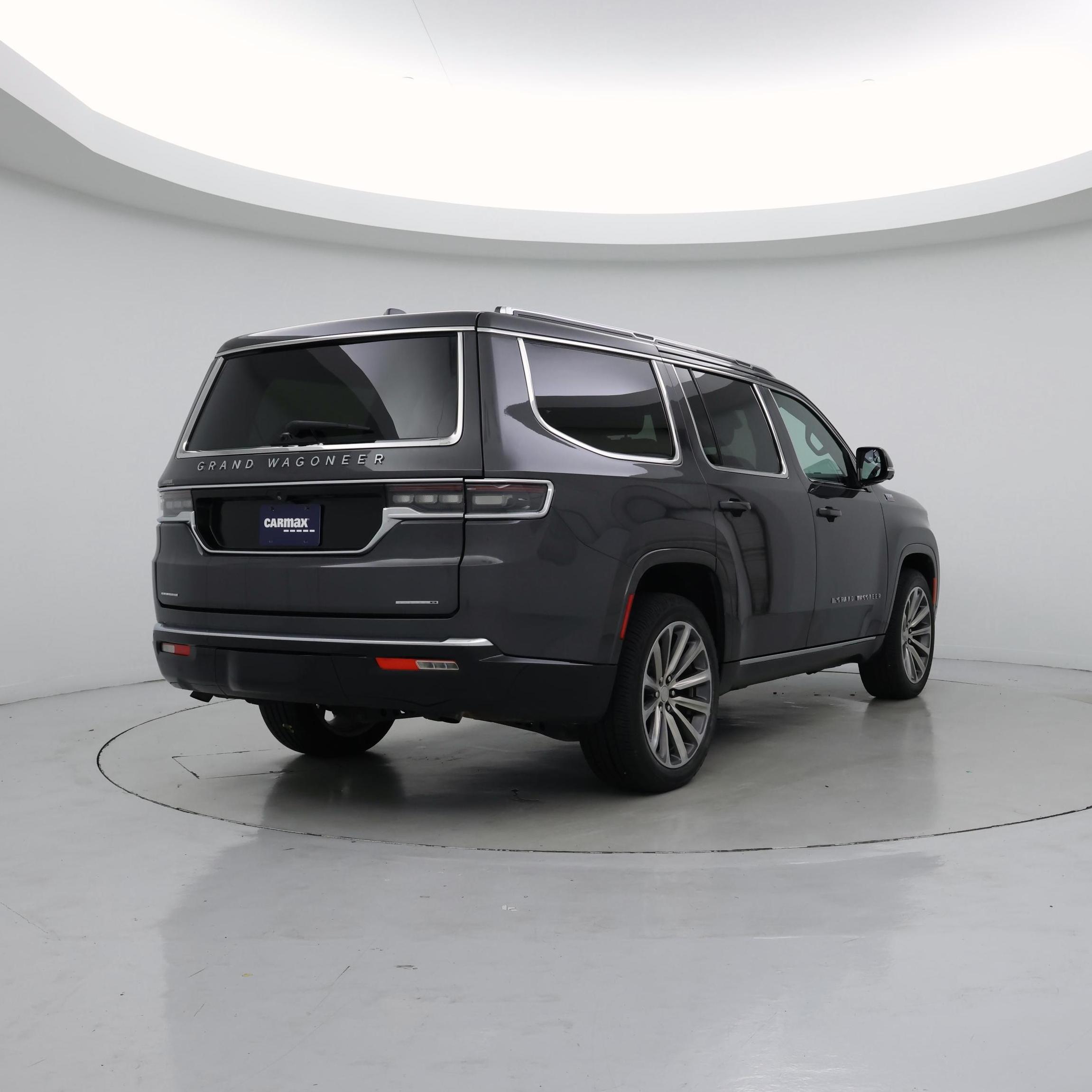 Thumbnail: 2022 Jeep Grand Wagoneer - 8