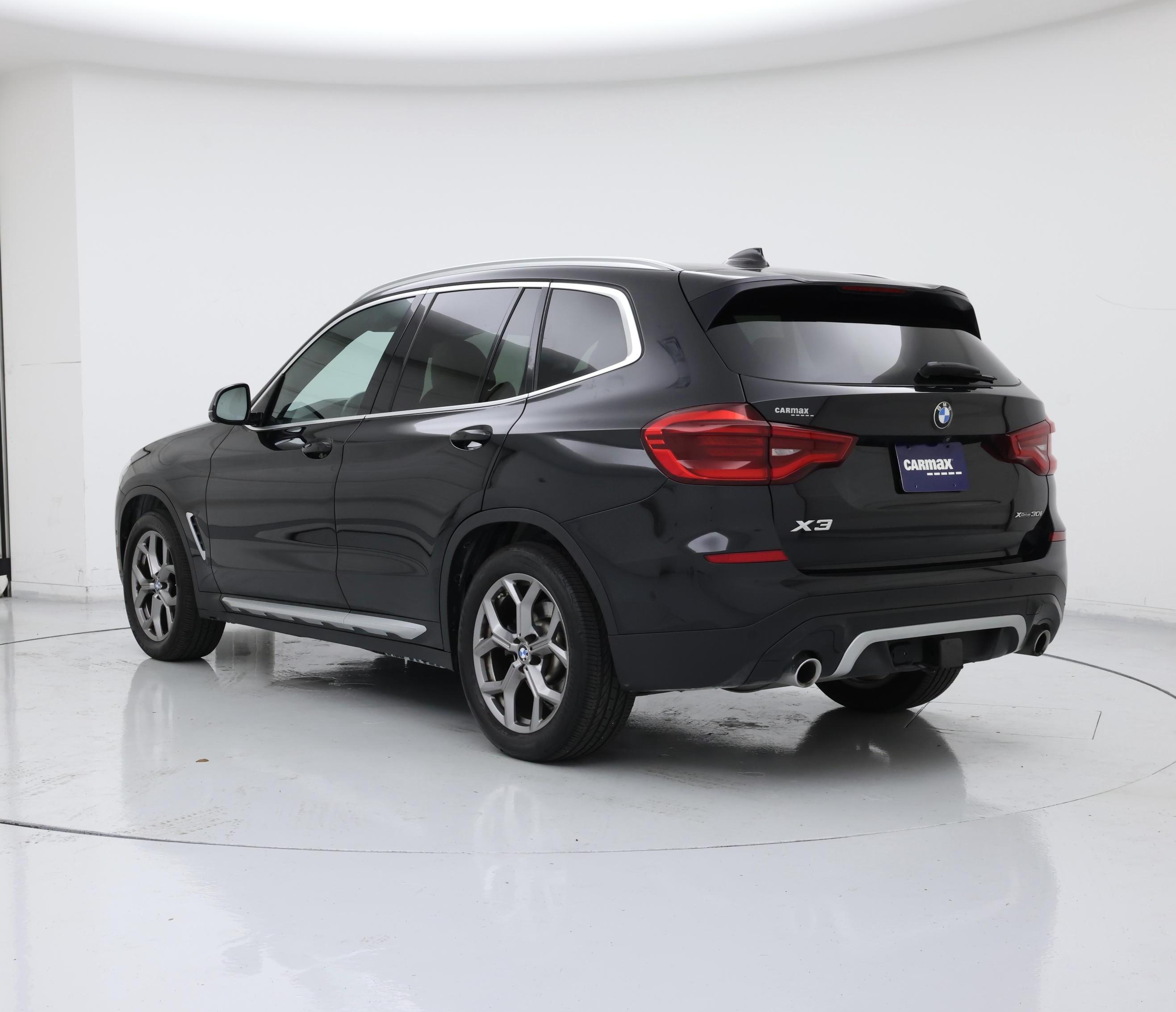 Thumbnail: 2021 BMW X3 - 2