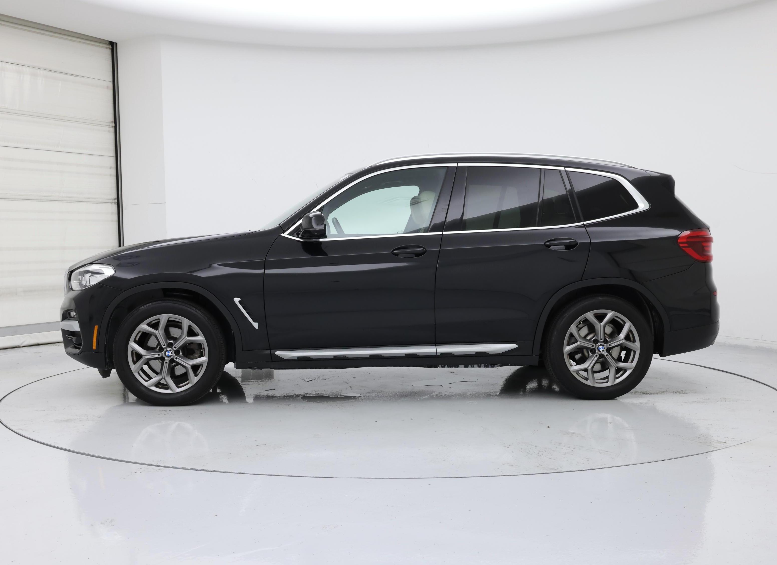 Thumbnail: 2021 BMW X3 - 3