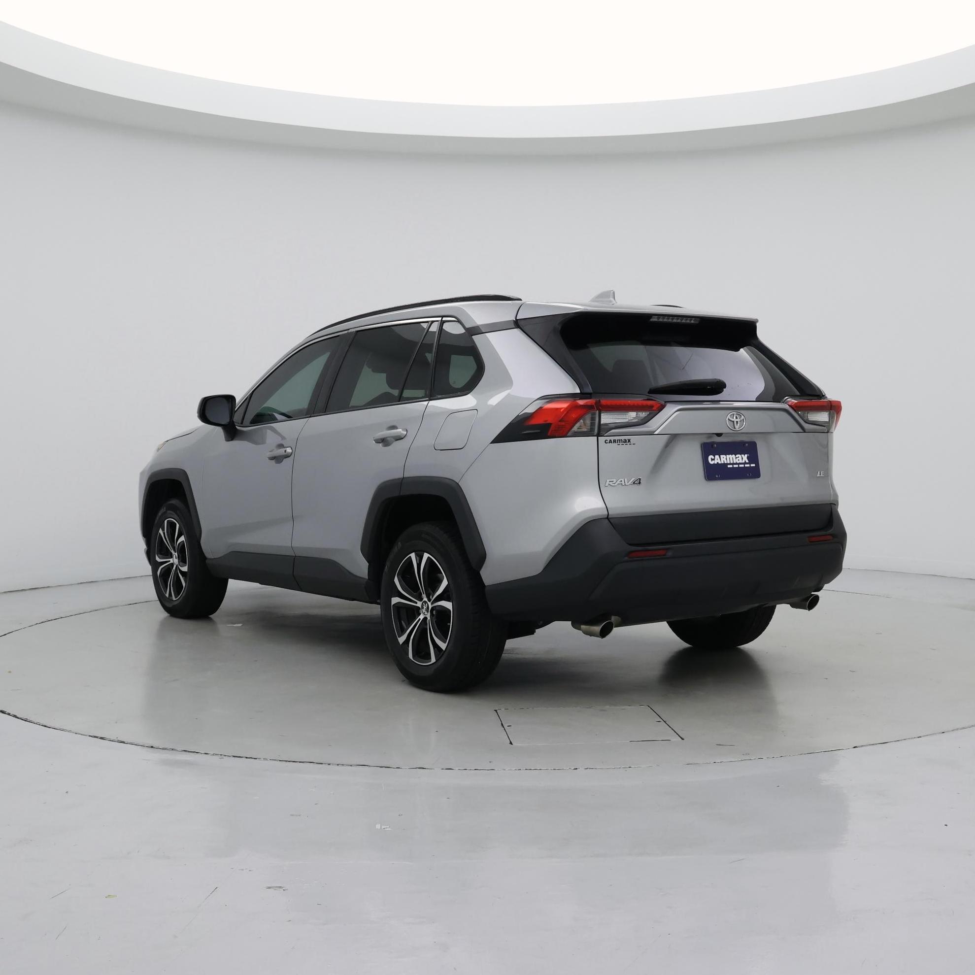 Thumbnail: 2019 Toyota RAV4 - 2