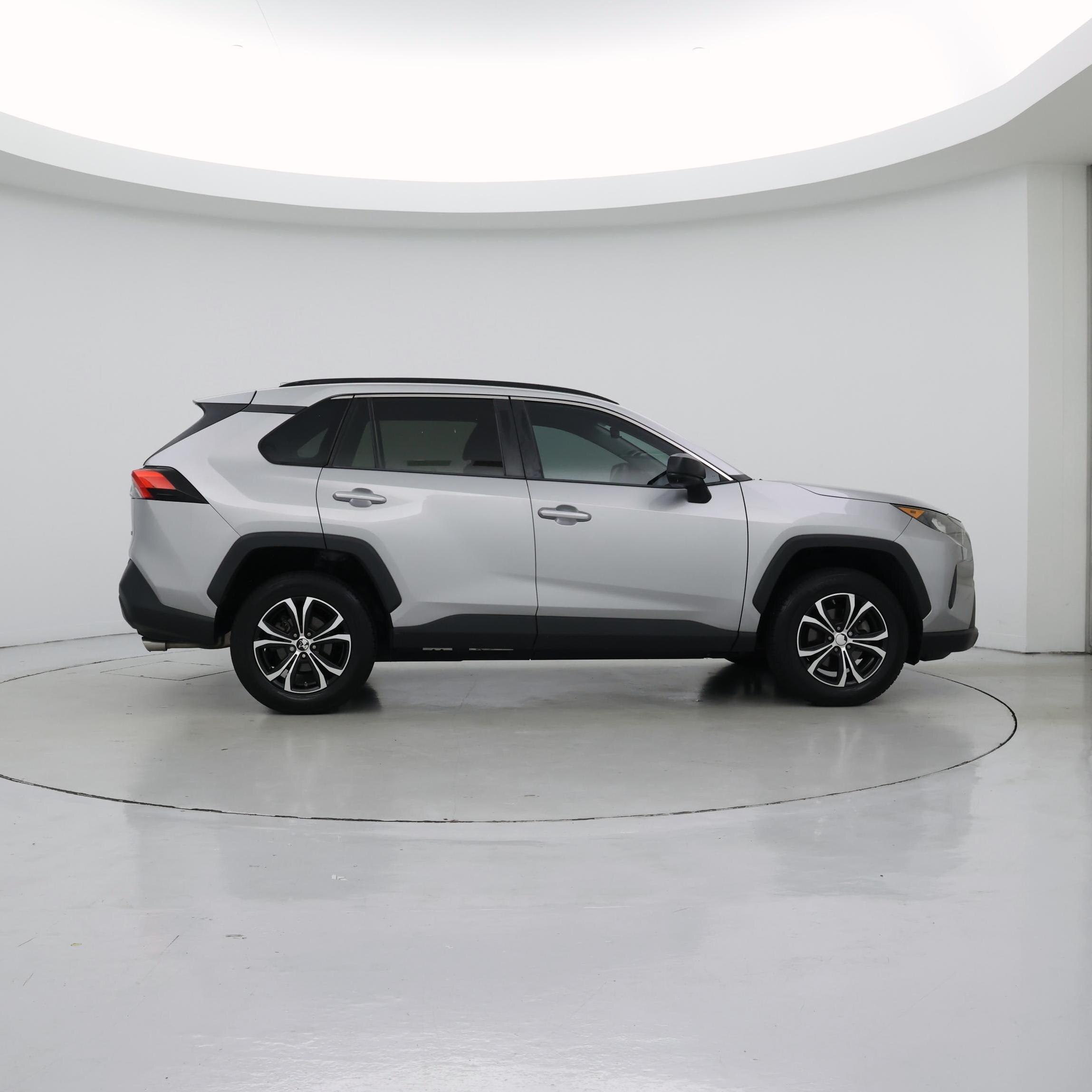 Thumbnail: 2019 Toyota RAV4 - 7